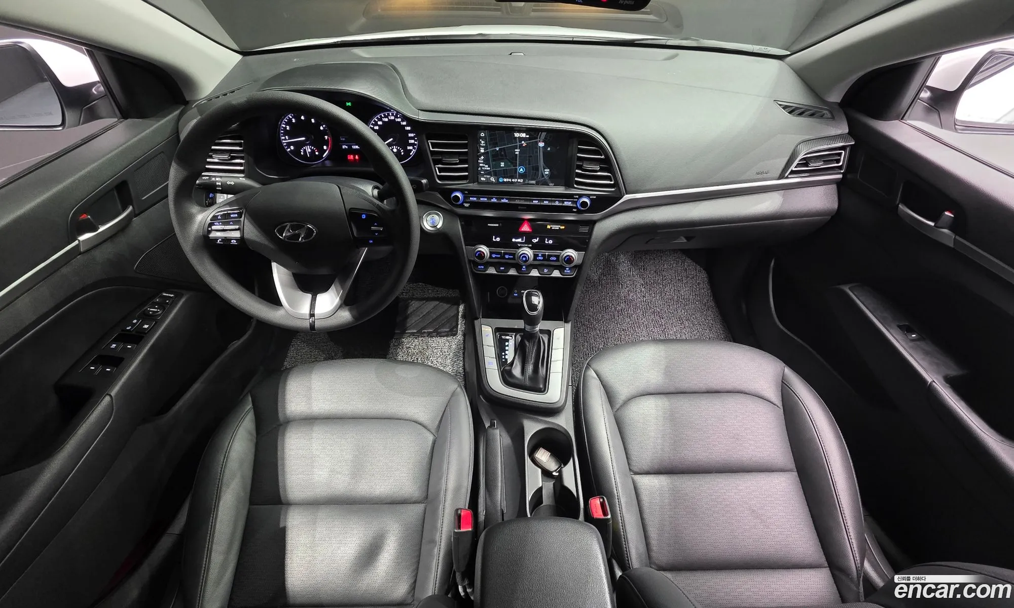 Hyundai Elantra AD 2020 — 3