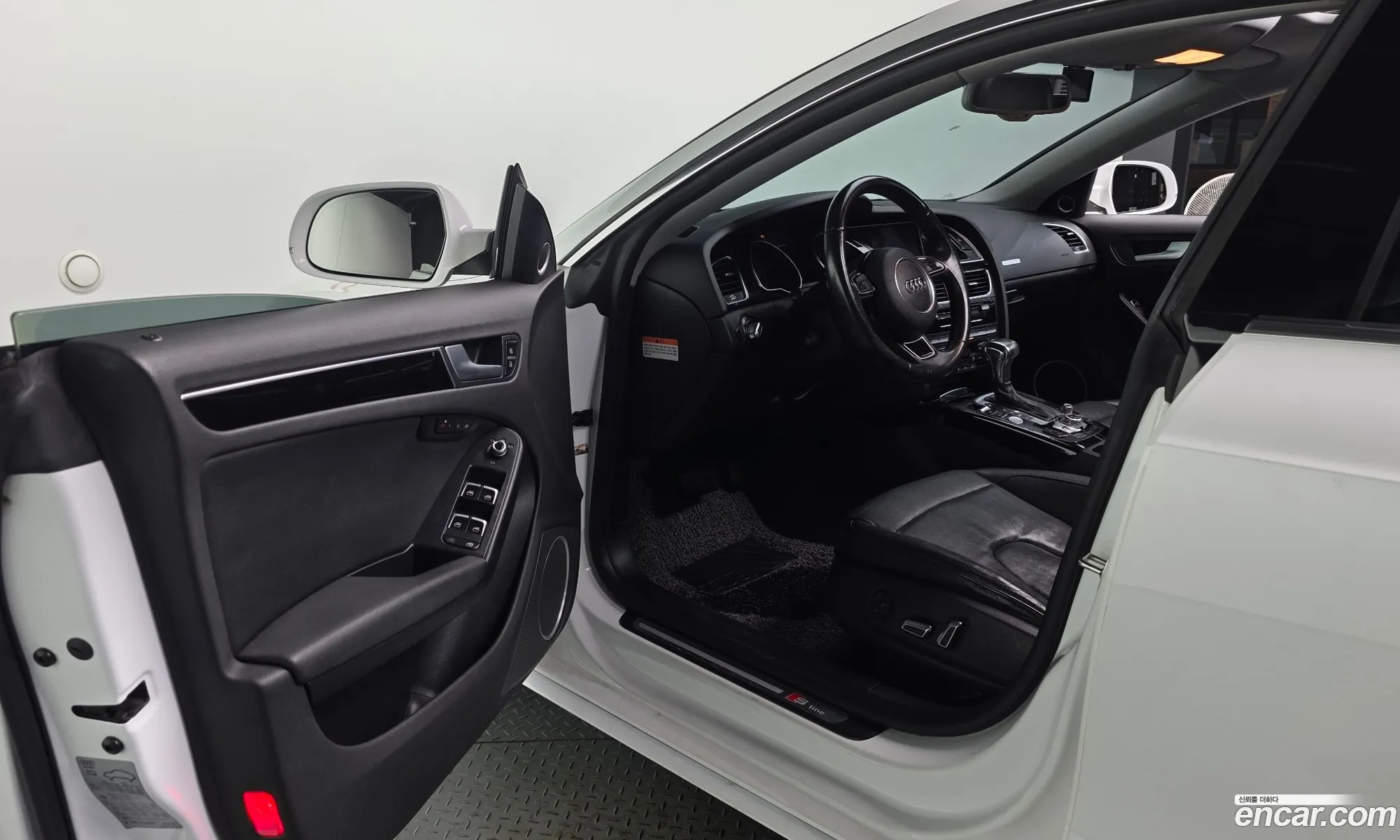 Audi A5 2015 WAUZZZ8T7FA055240 — 16