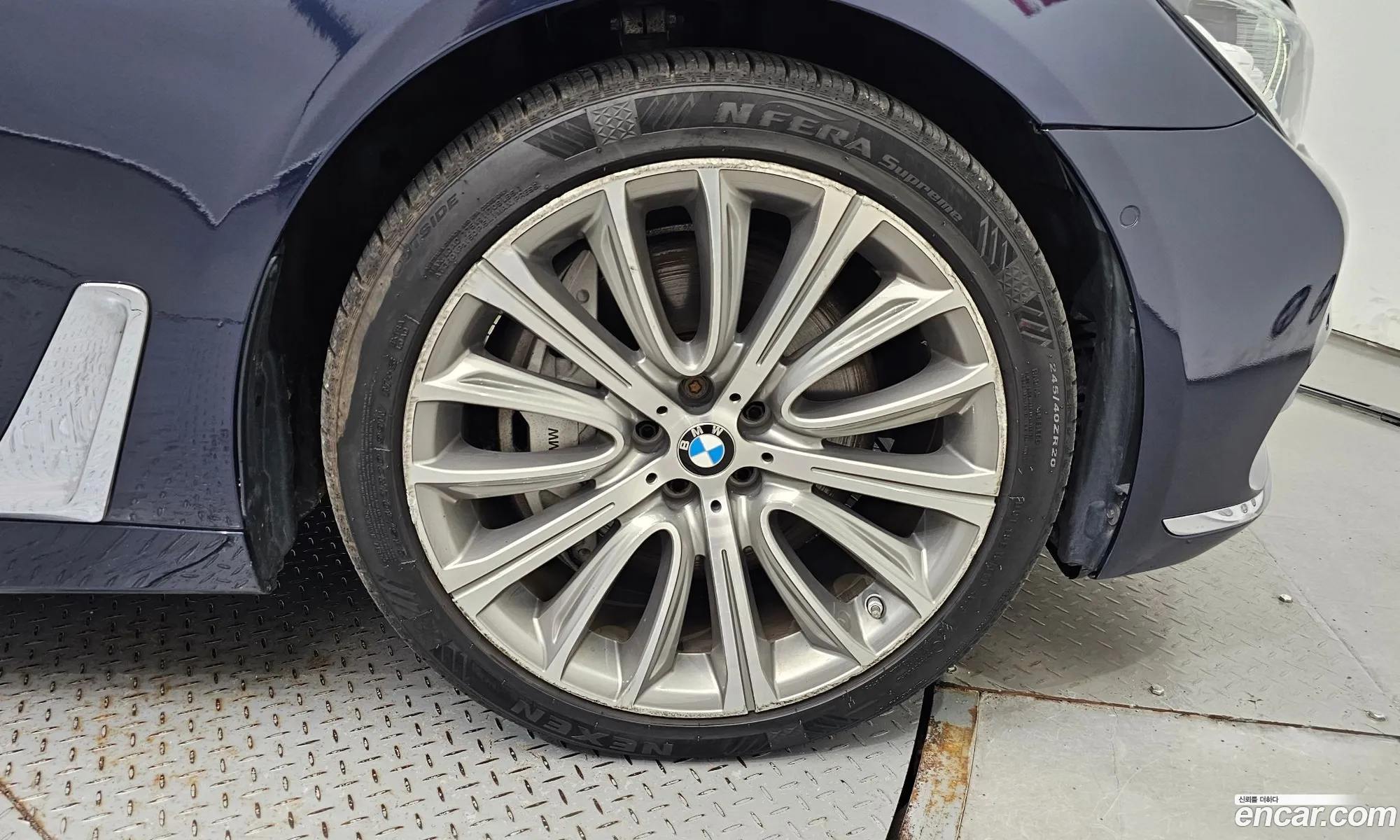 BMW 7 Series 2017 WBA7F2107HG781512 — 25