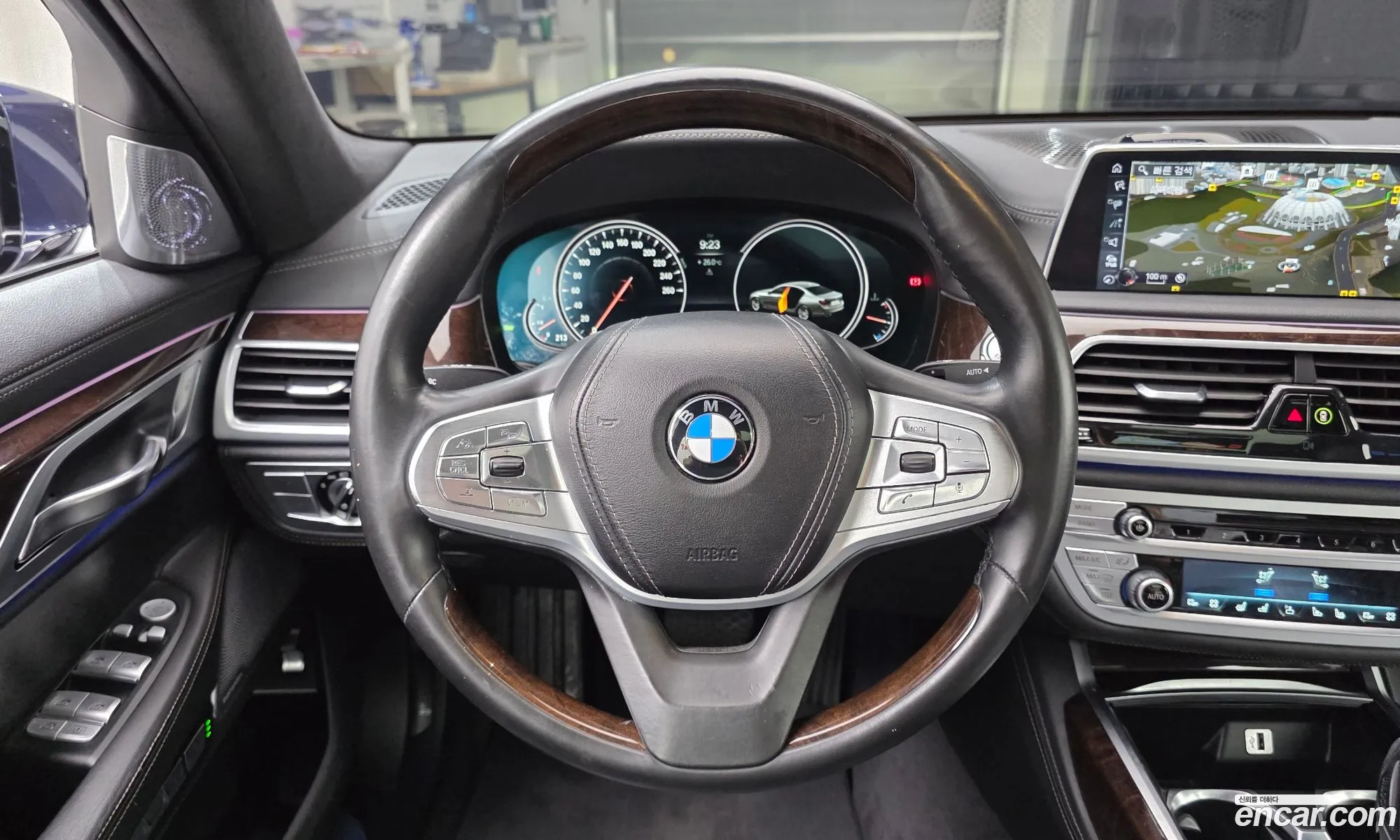 BMW 7 Series 2017 WBA7F2107HG781512 — 23