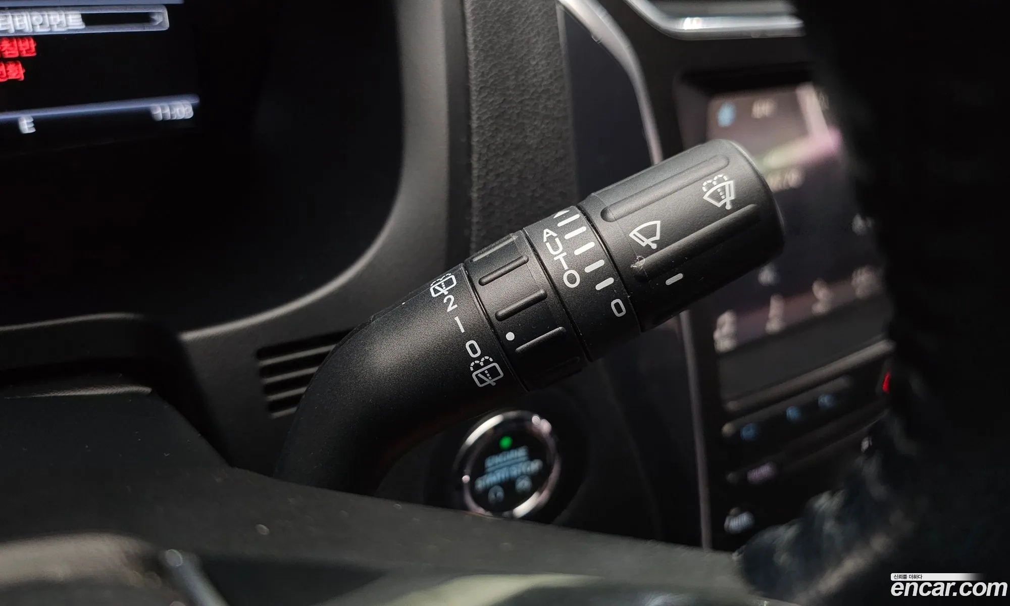 Ford Explorer 2019 1FM5K8FH2KGA56510 — 17