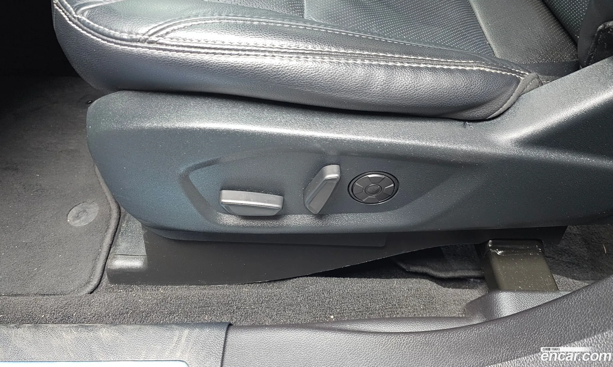 Ford Explorer 2019 1FM5K8FH2KGA56510 — 15