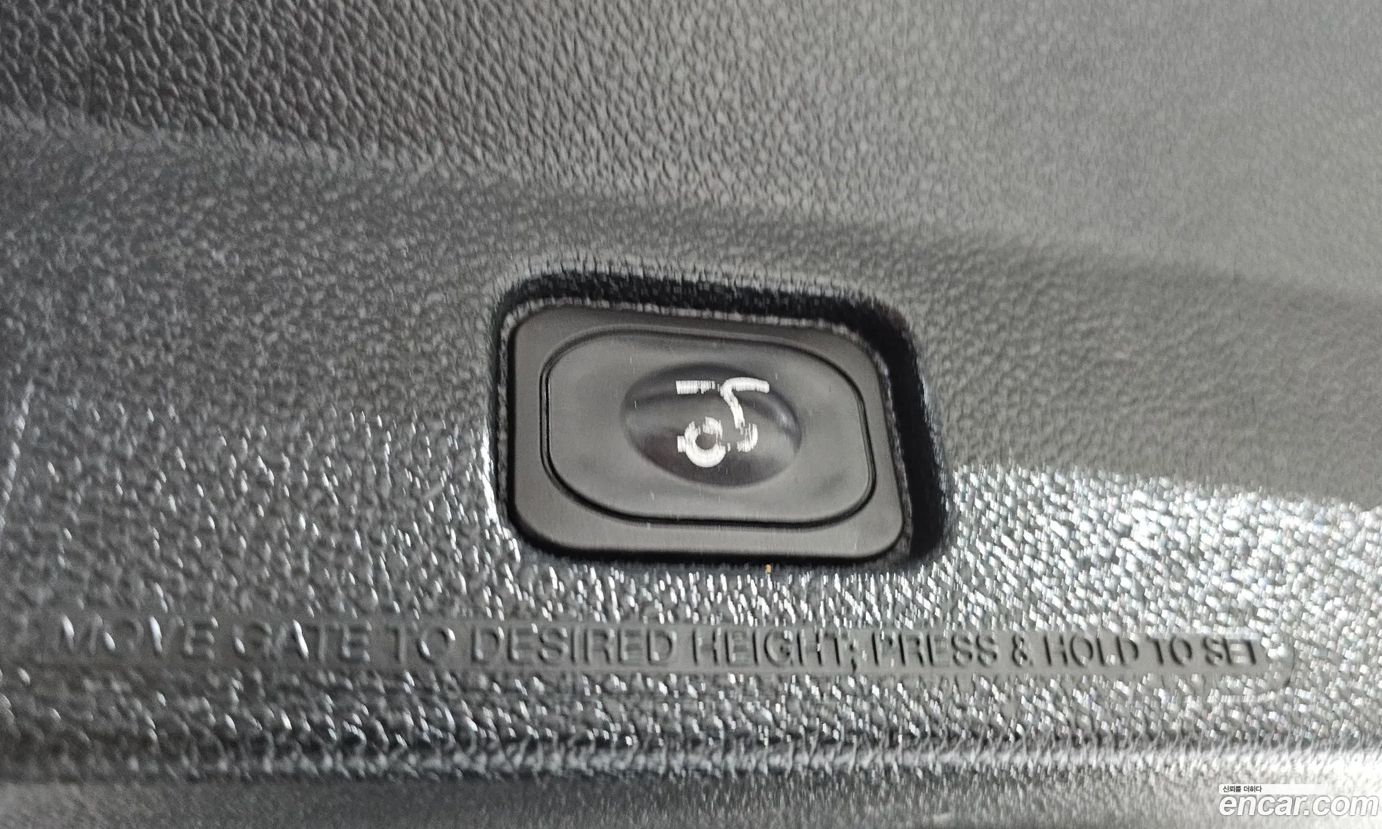 Ford Explorer 2019 1FM5K8FH2KGA56510 — 11