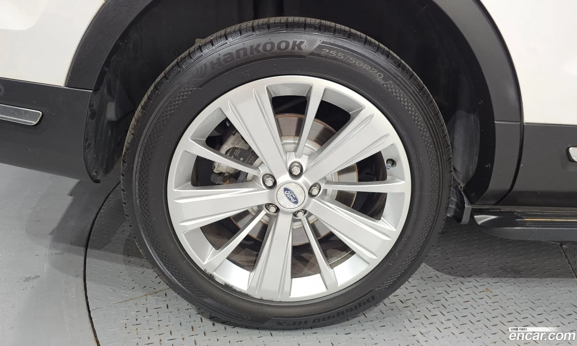 Ford Explorer 2019 1FM5K8FH2KGA56510 — 25
