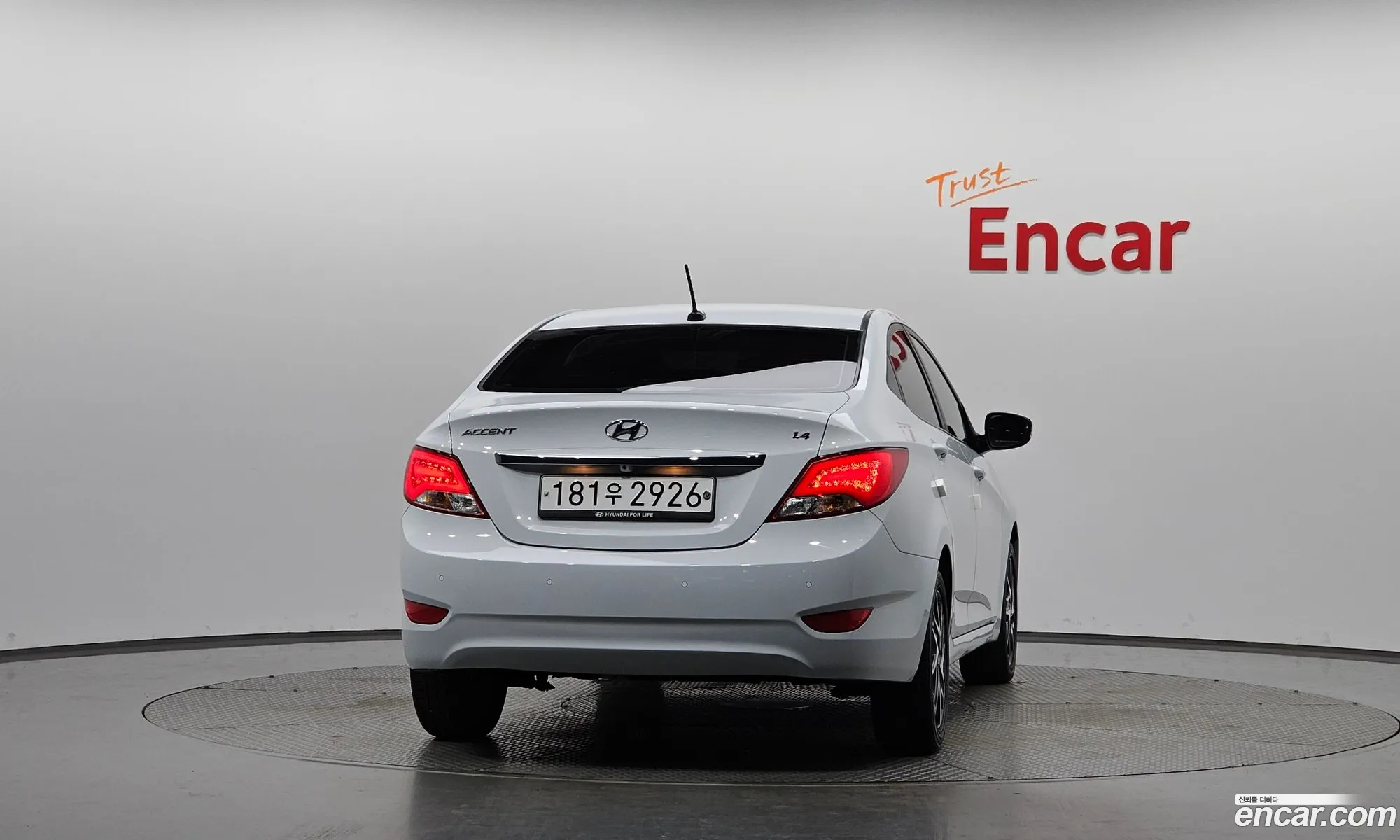 Hyundai Accent 2019 — 4