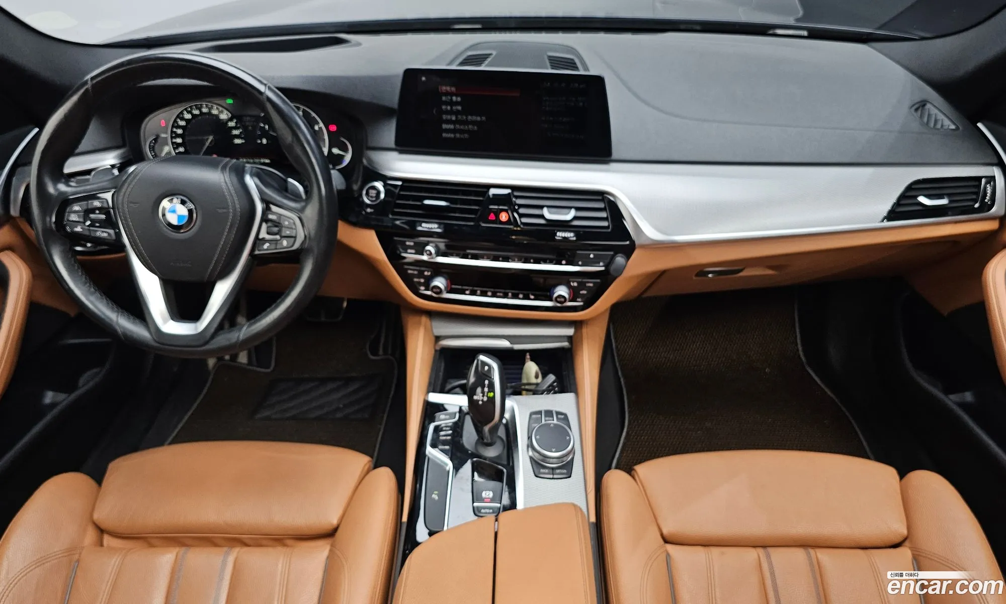 BMW 5 Series 2017 WBAJC3102JG994801 — 24