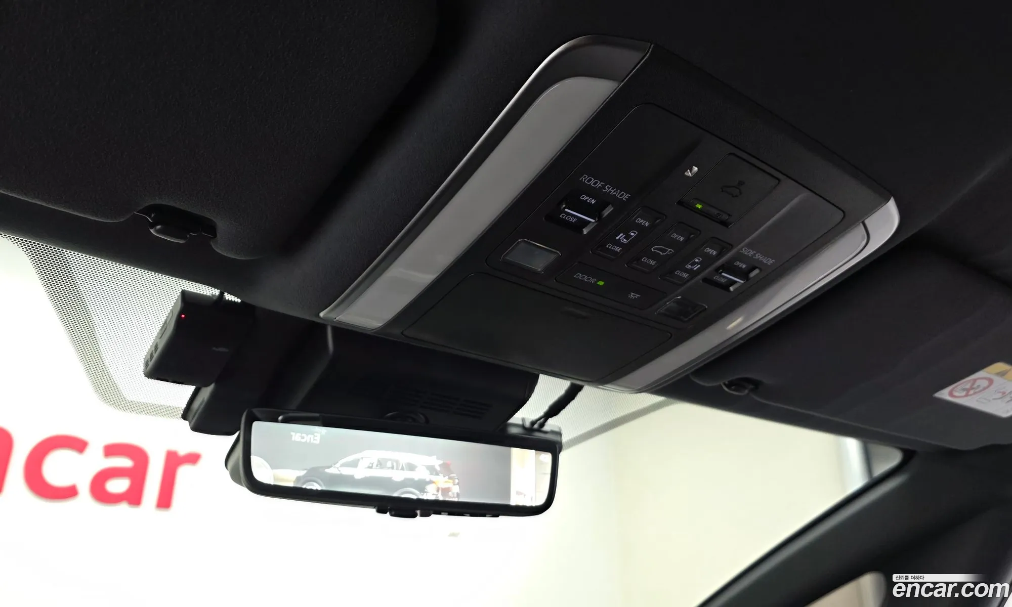 Toyota Alphard 2025 — 16