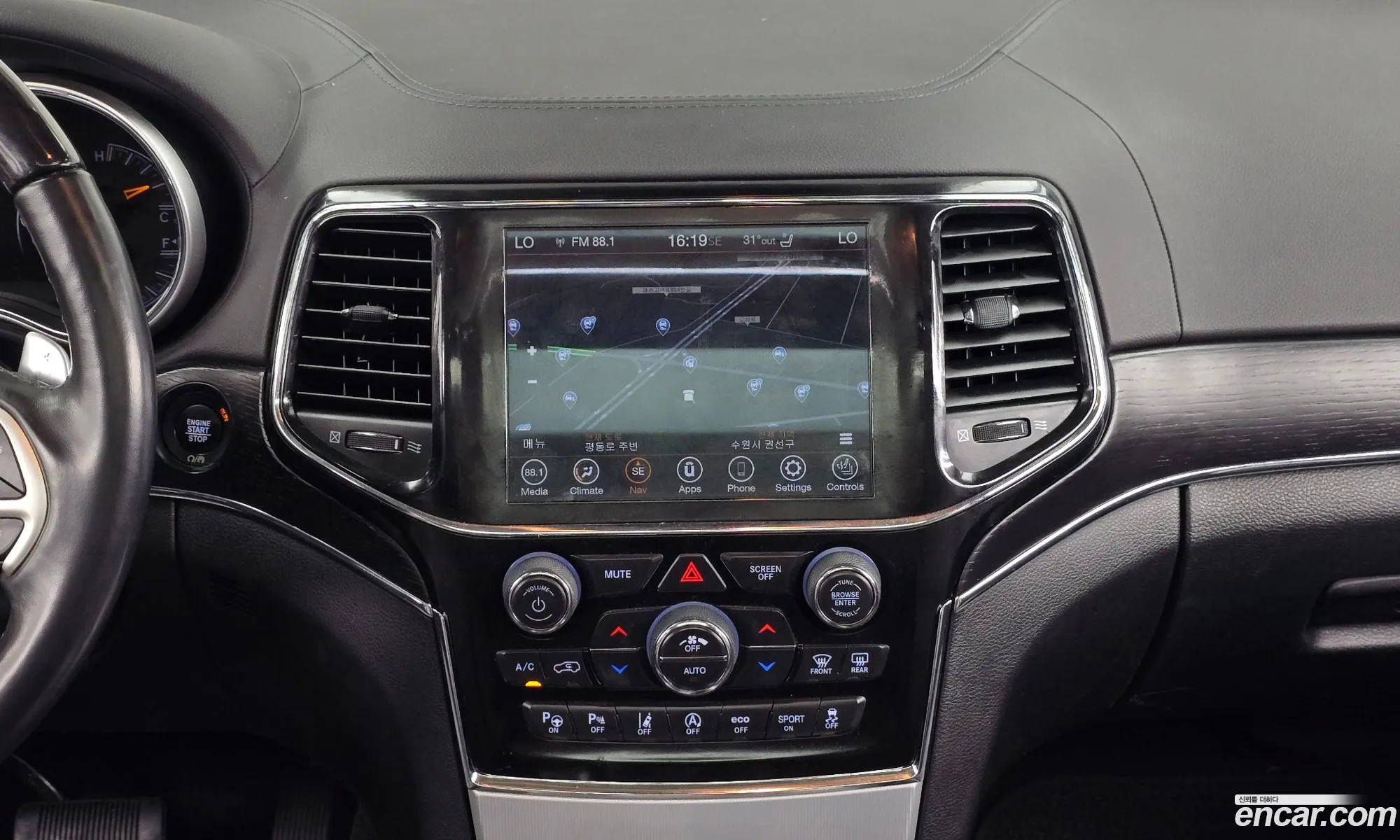 Jeep Grand Cherokee 2021 — 27