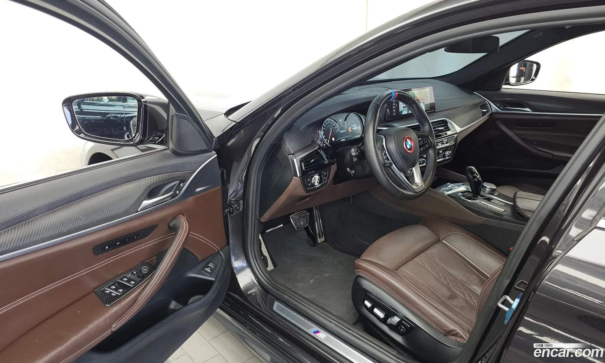BMW 5 Series 2017 WBAJD9102JWC10982 — 5