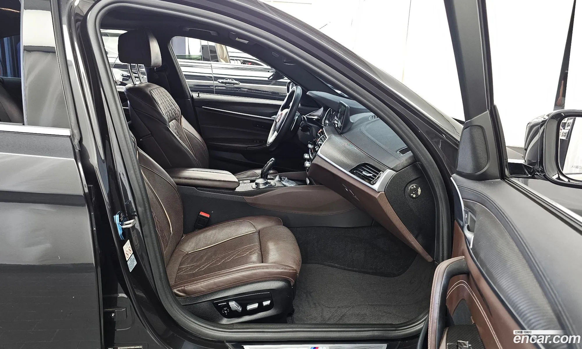 BMW 5 Series 2017 WBAJD9102JWC10982 — 18