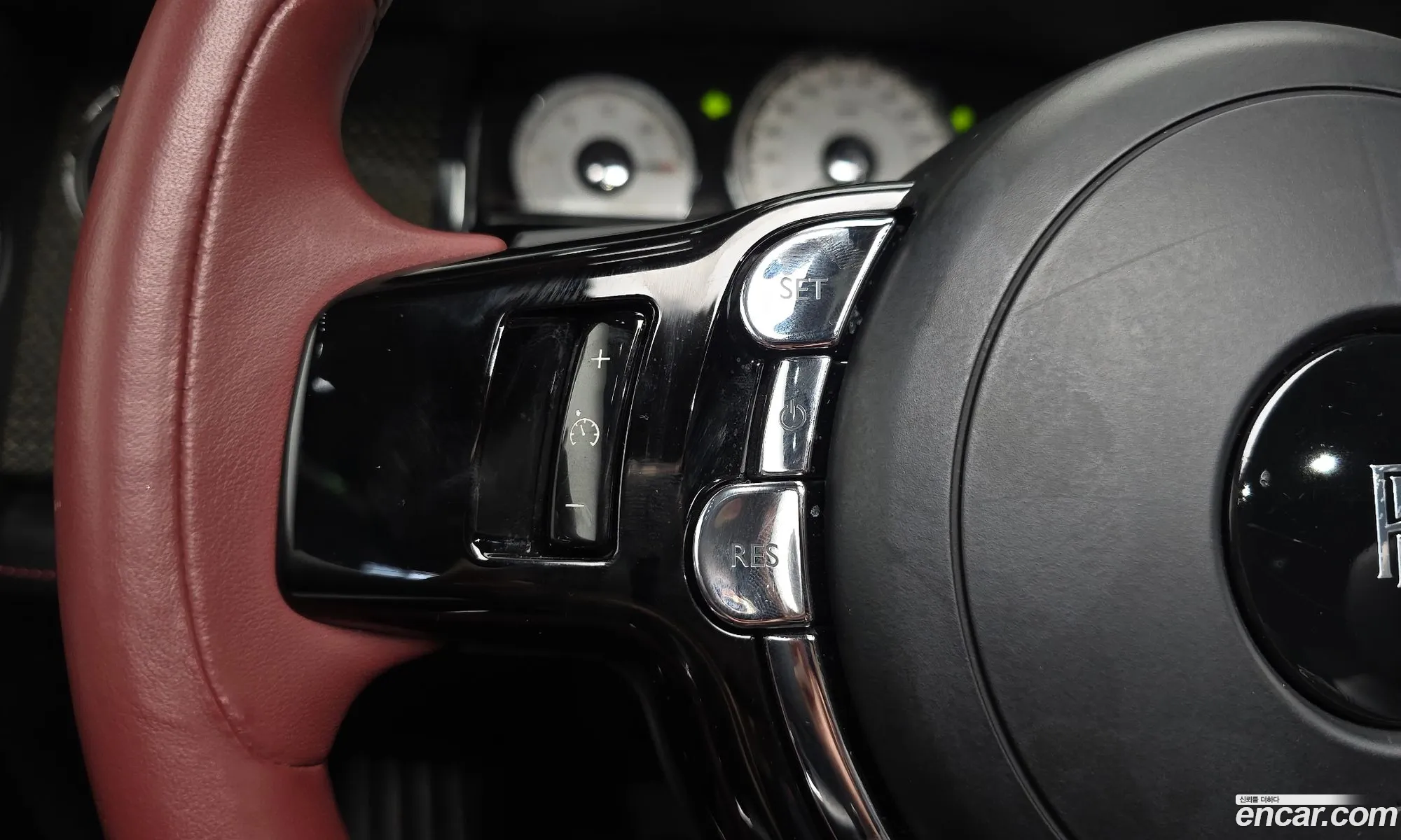 Rolls-Royce Dawn 2020 SCAXZ8109LU200414 — 28