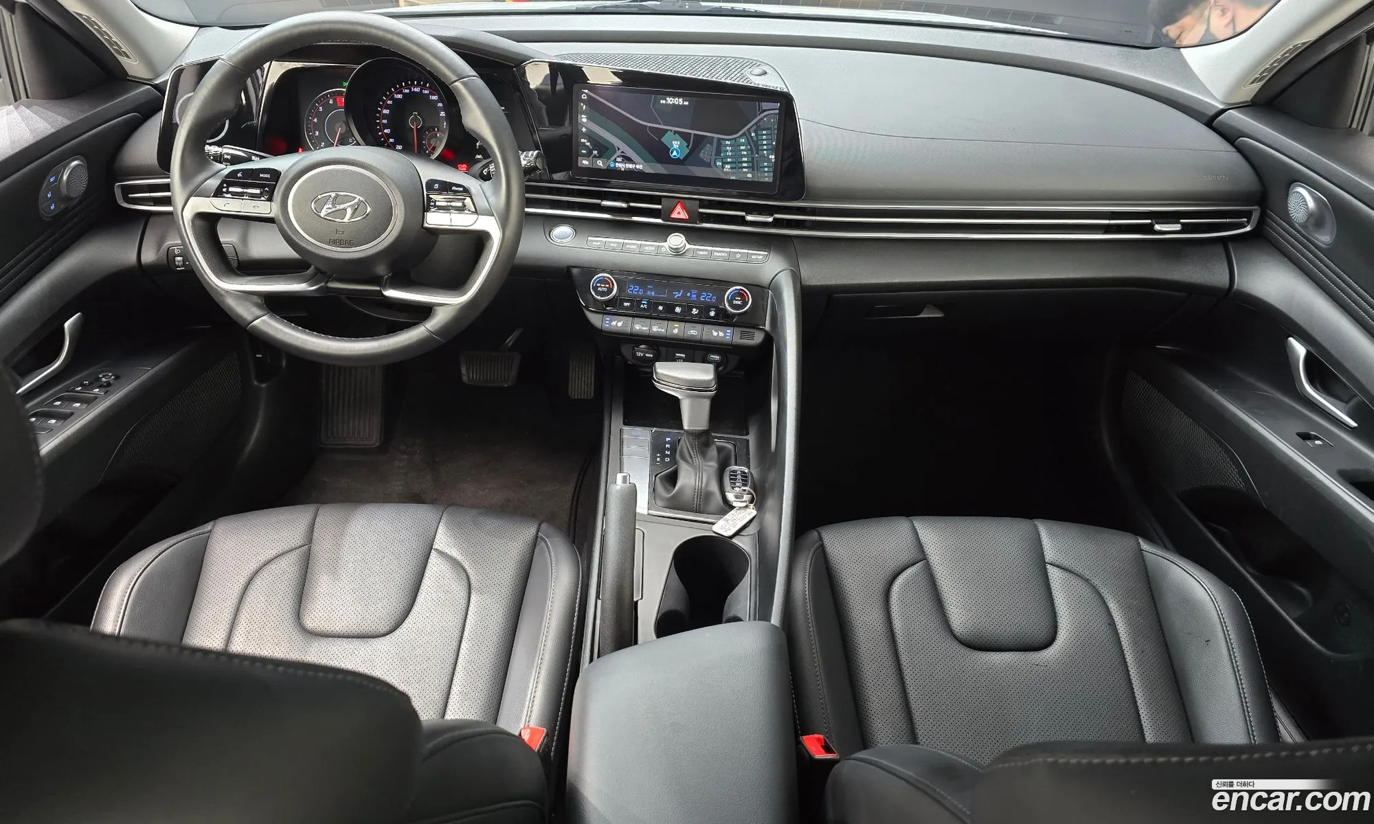 Hyundai Elantra 2022 — 3