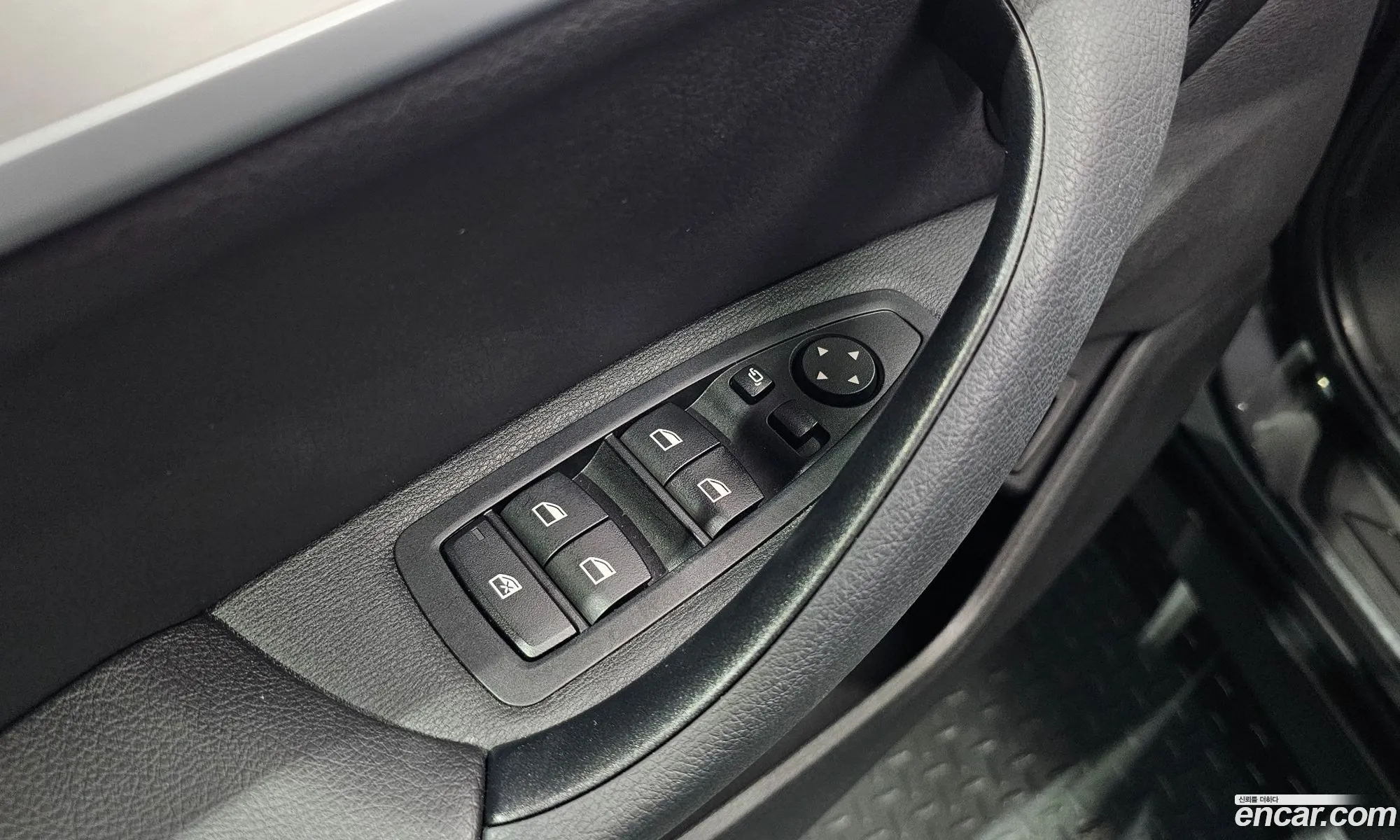 BMW X1 2020 WBA11DG09L5R65250 — 18