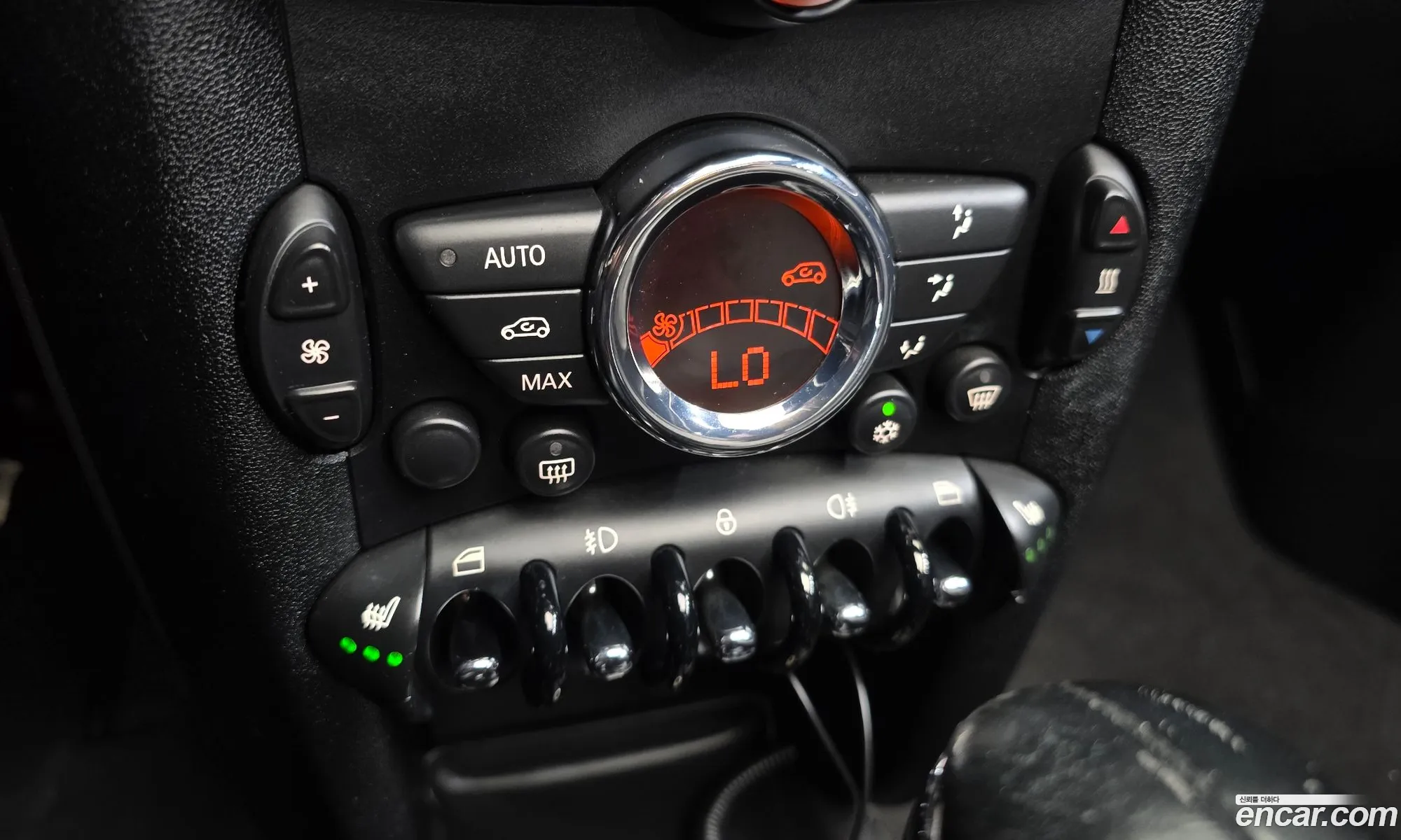 Mini Cooper Roadster 2012 WMWSY1100CT311286 — 18