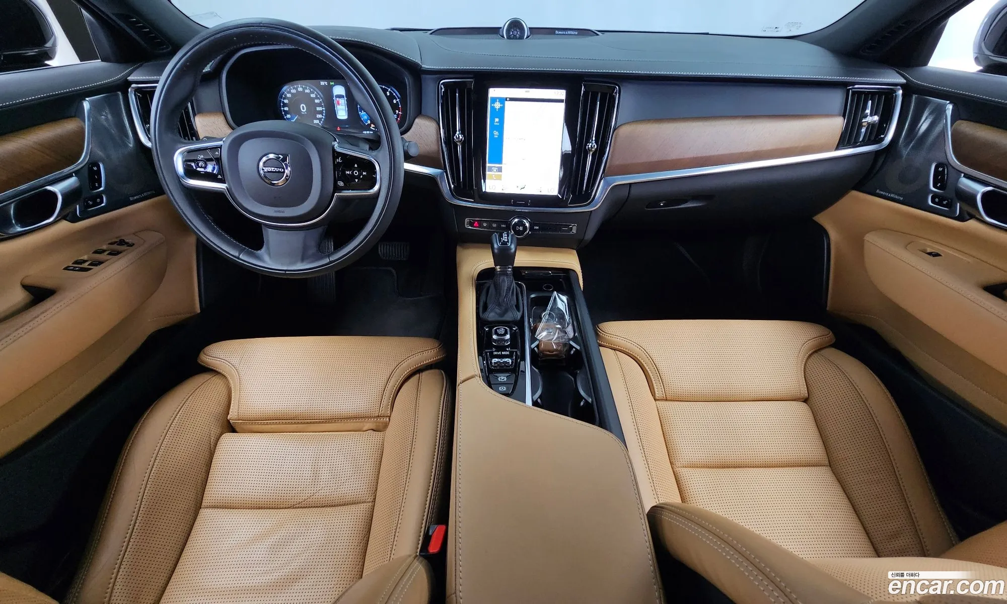 Volvo S90 2019 — 8