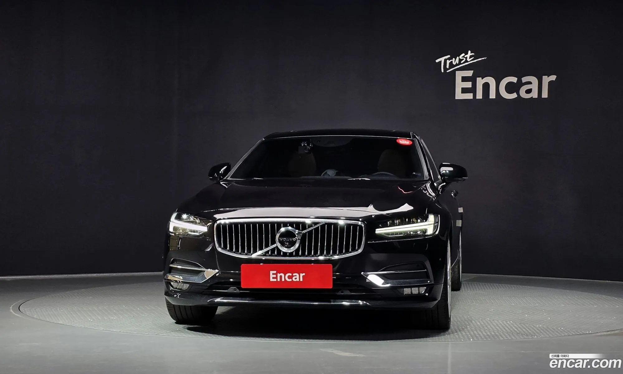 Volvo S90 2019 — 10