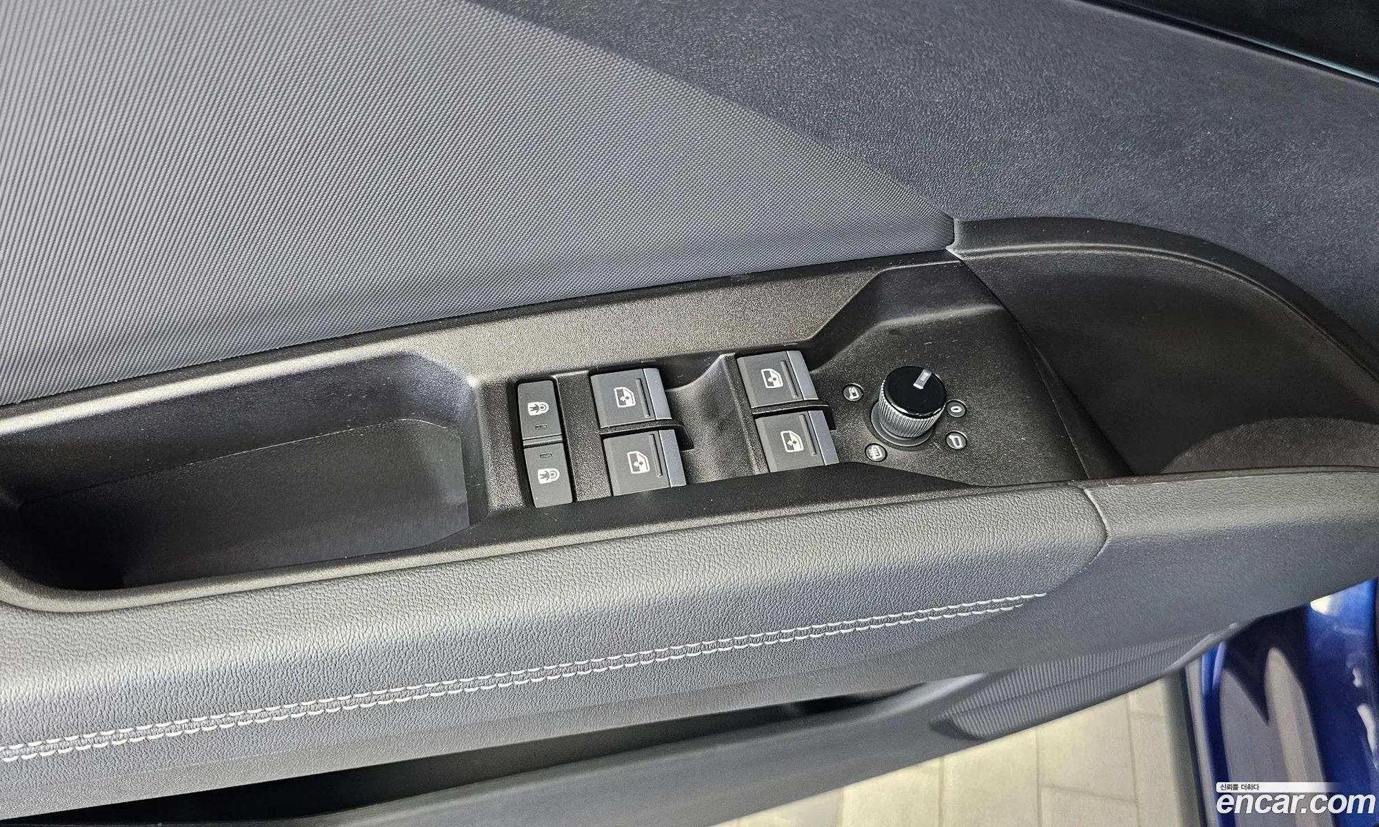 Audi Q4 e-tron 2025 — 28