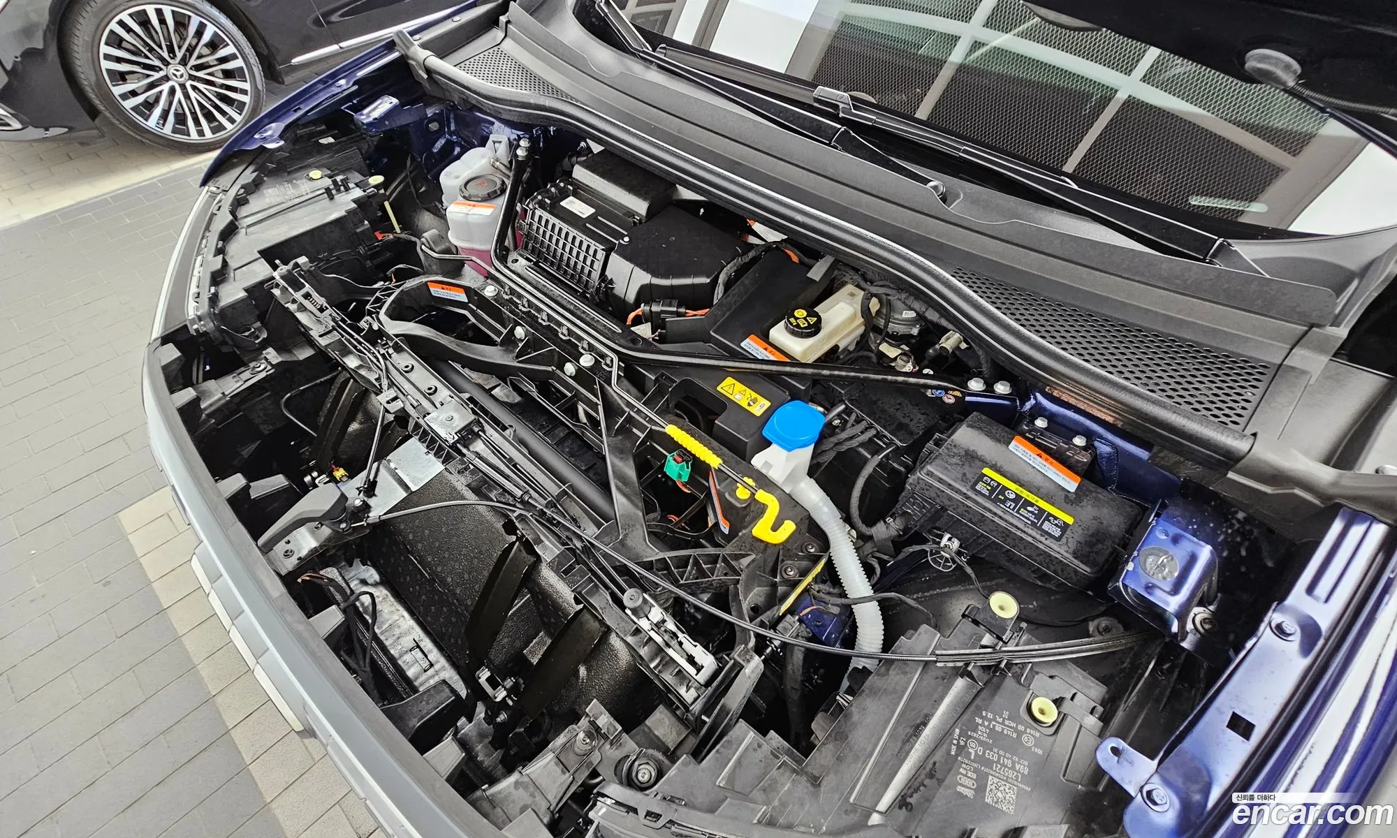 Audi Q4 e-tron 2025 — 6