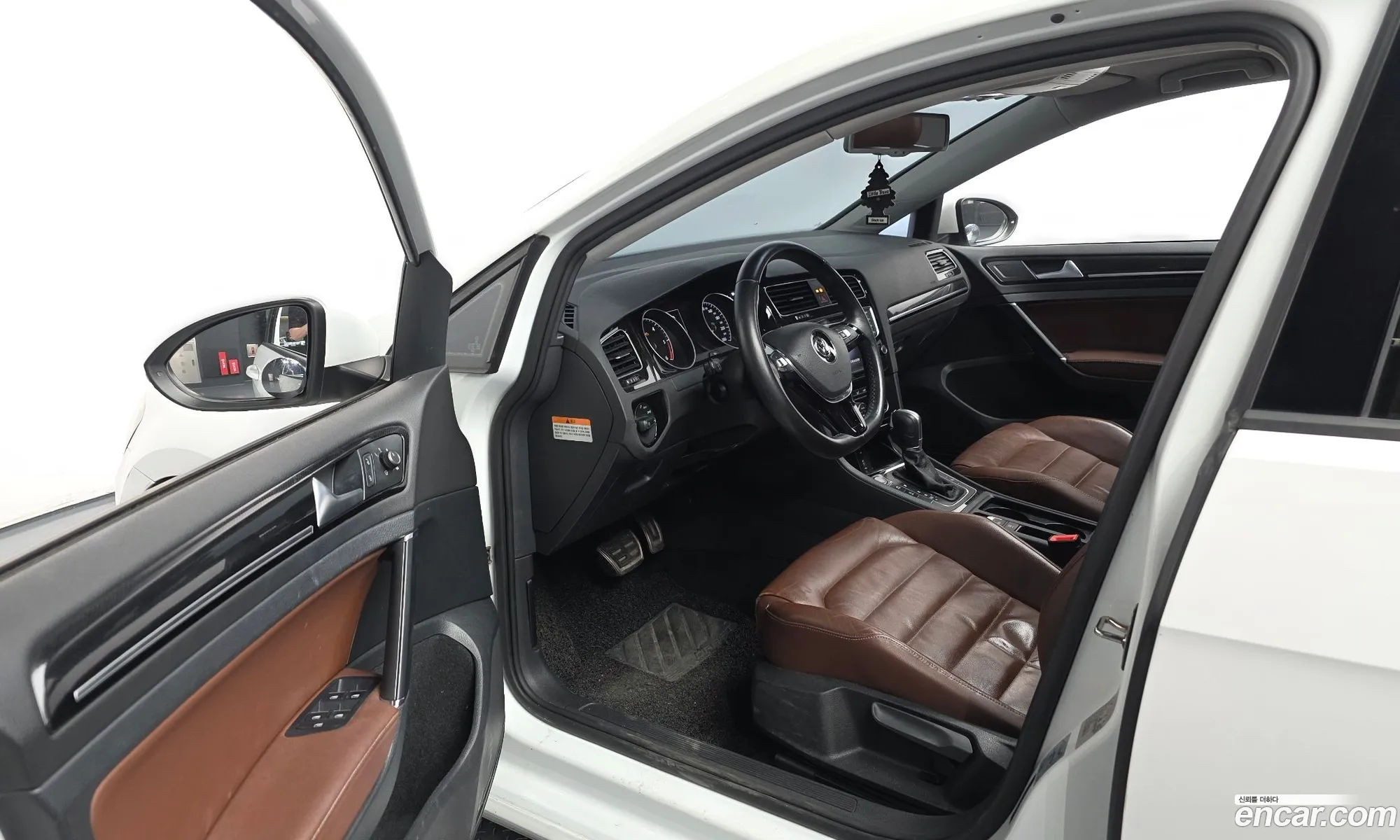 Volkswagen Golf 7th Gen 2014 — 3