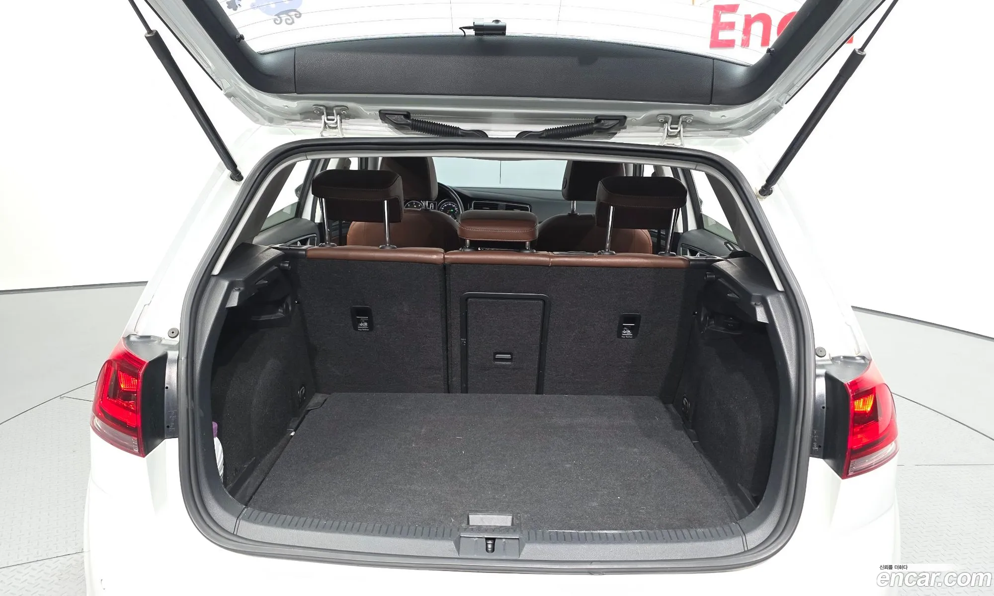 Volkswagen Golf 7th Gen 2014 — 8