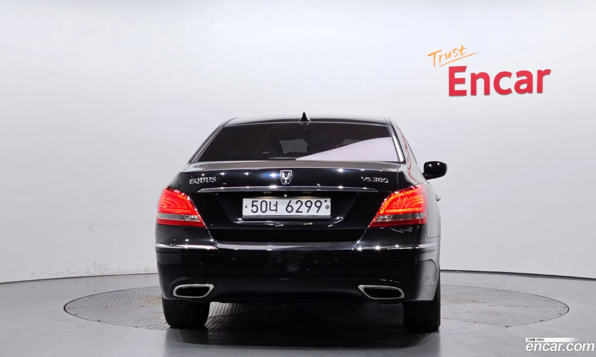 Hyundai Equus 2011 — 3