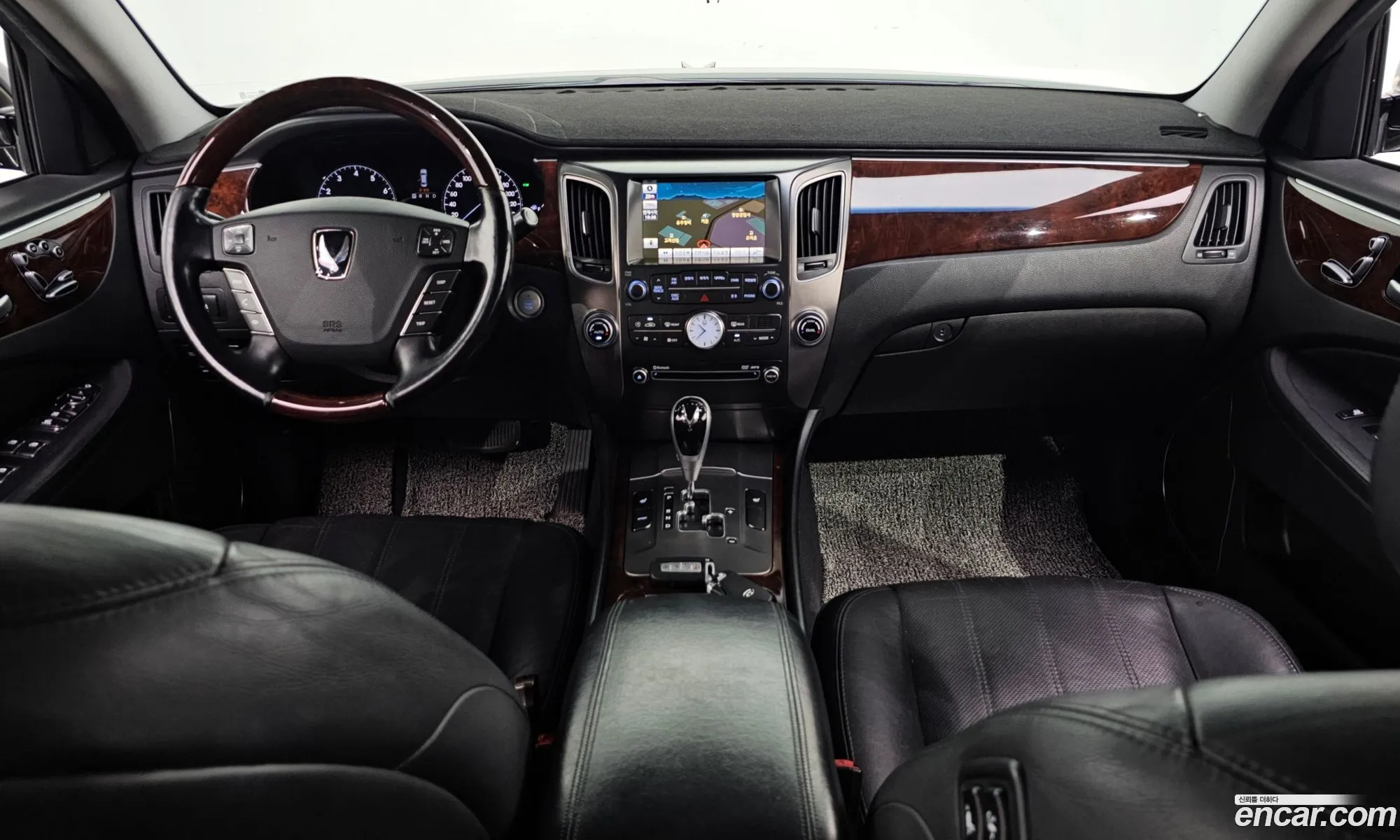 Hyundai Equus 2011 — 2