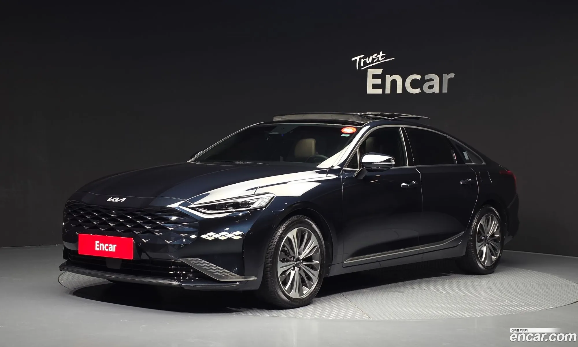 Kia K8 Hybrid 2022 — 4