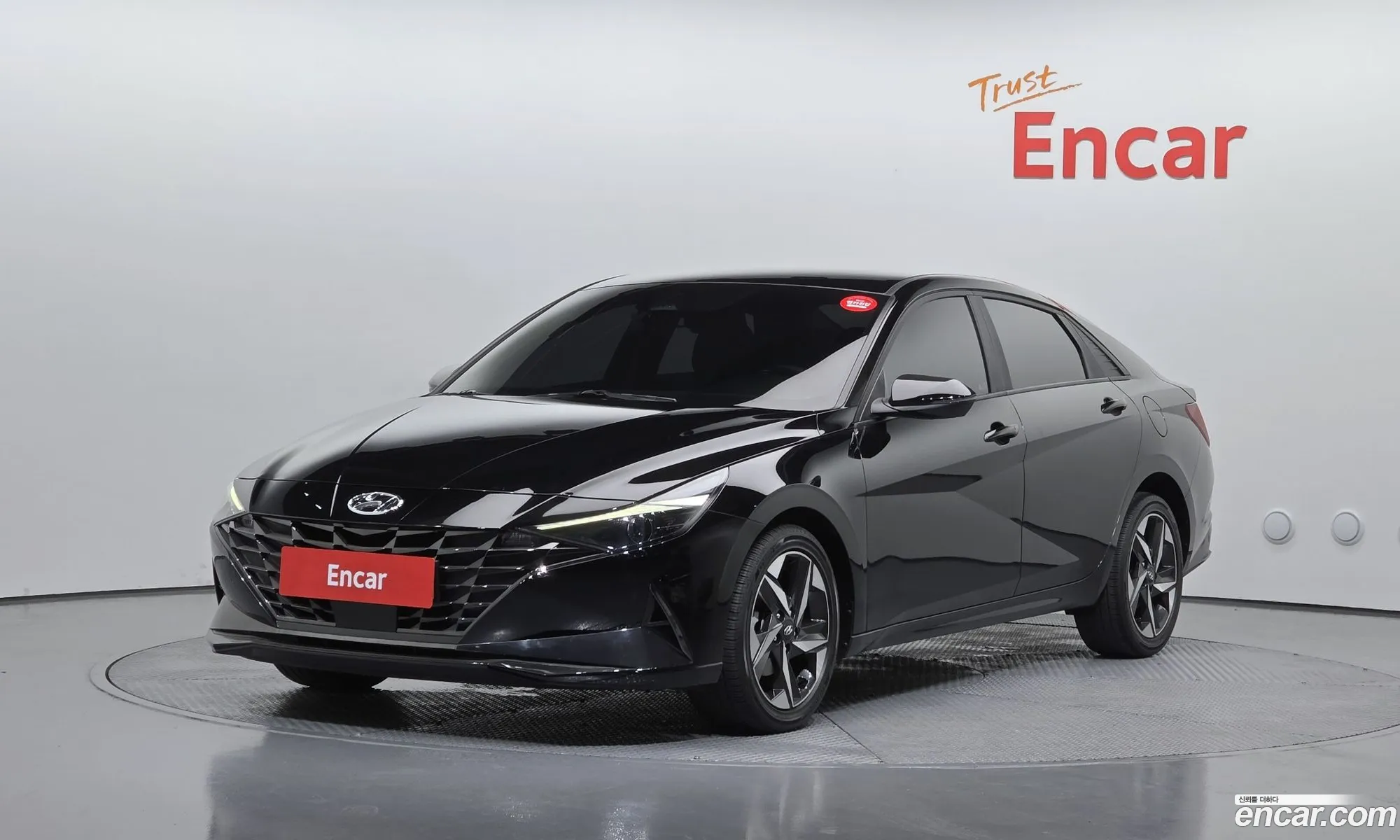Hyundai Elantra 2021 — 2