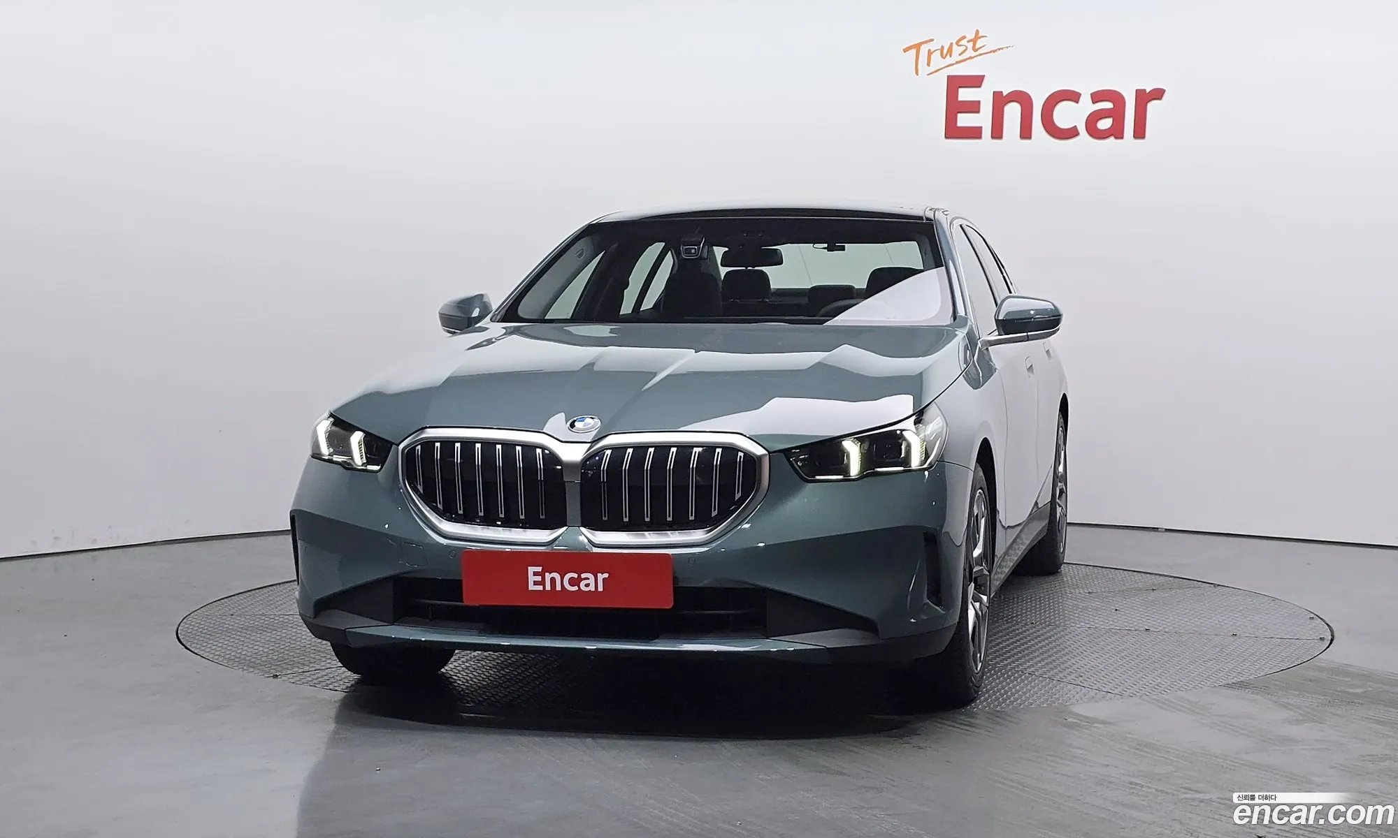 BMW 5 Series 2025 WBA21FJ00SCU08861 — 3