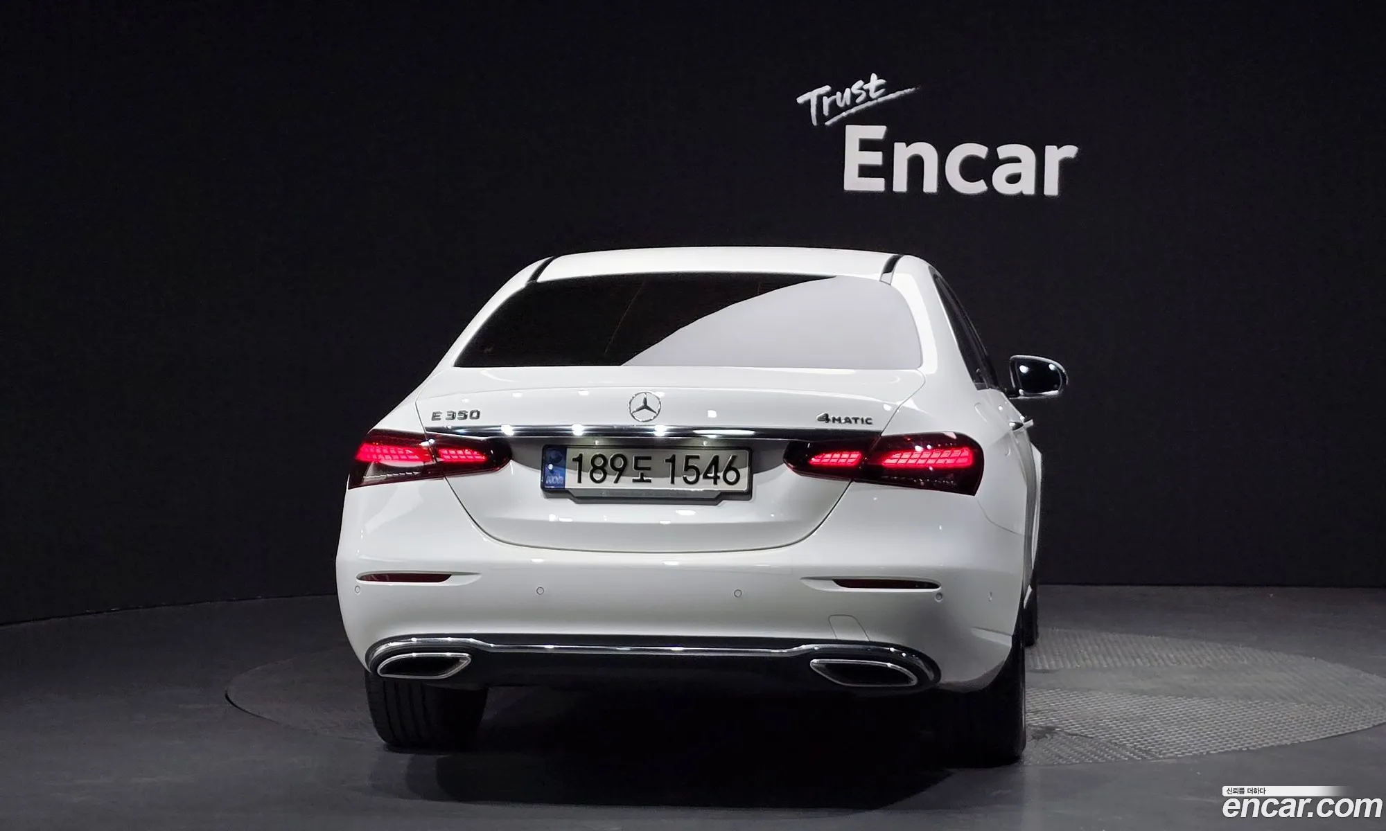 Mercedes-Benz E-Class W213 2022 — 26