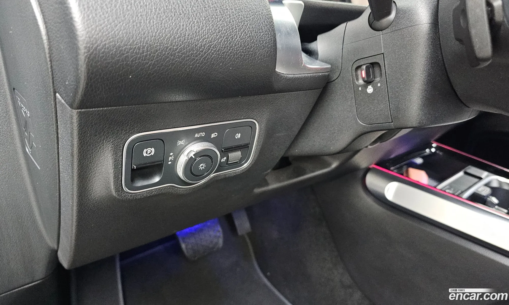 Mercedes-Benz EQB X243 2023 — 31