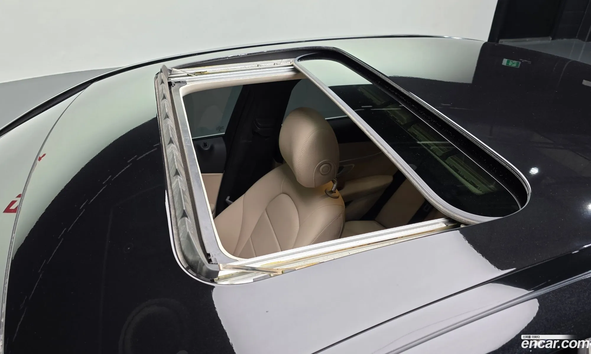 Mercedes-Benz C-Class W205 2016 — 3