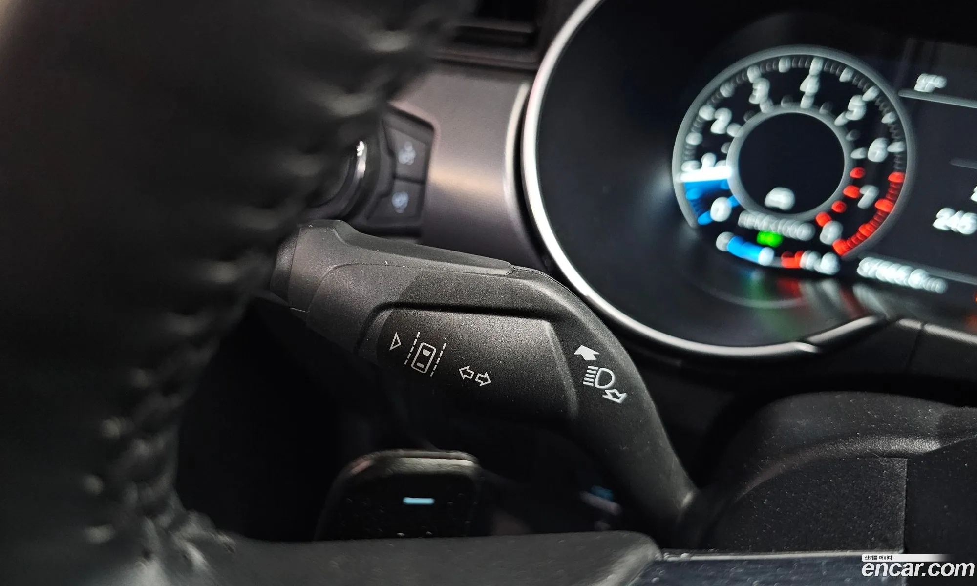 Ford Mustang 2022 — 24