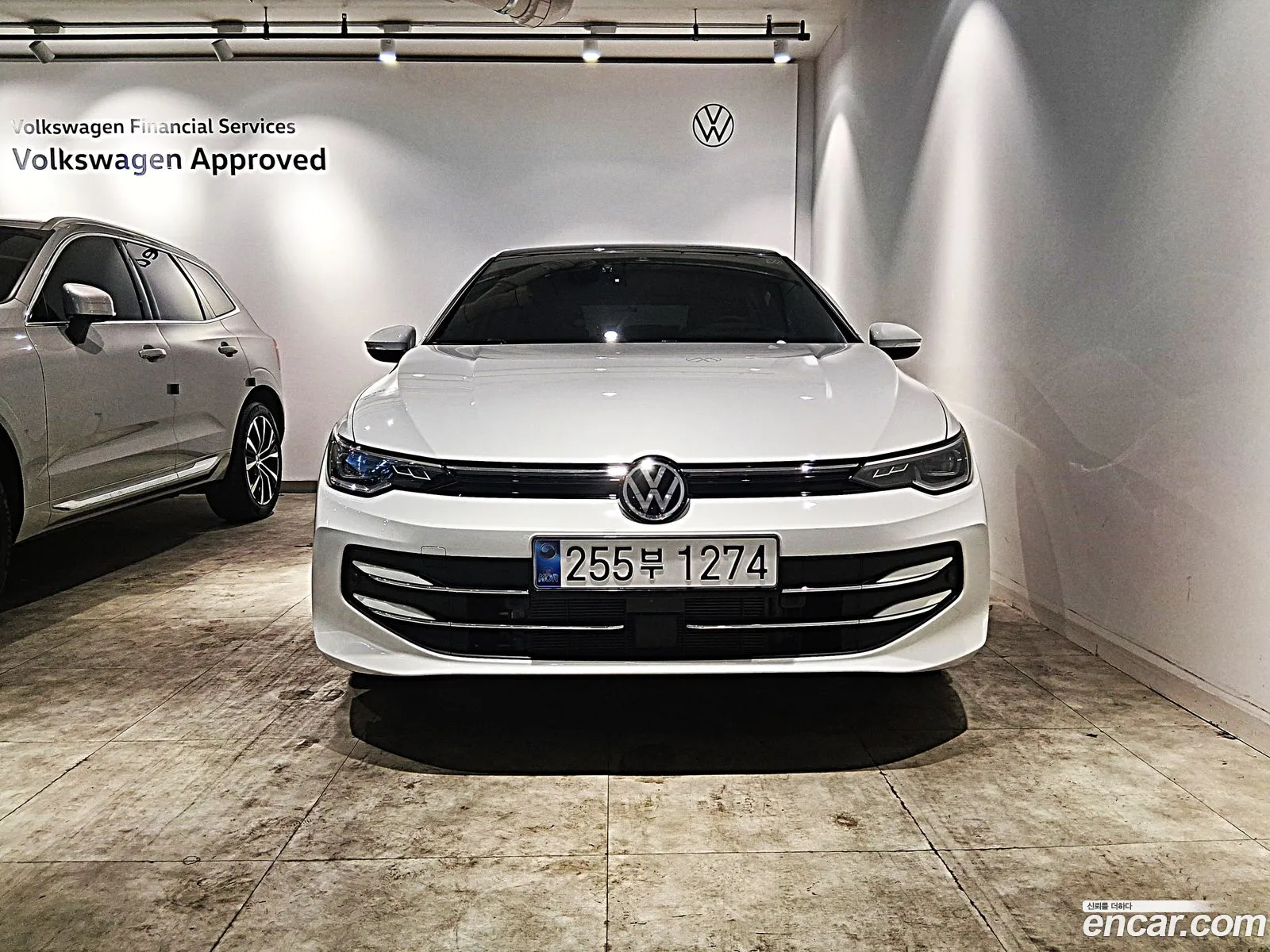 Volkswagen Golf 8th Gen 2025 — 12