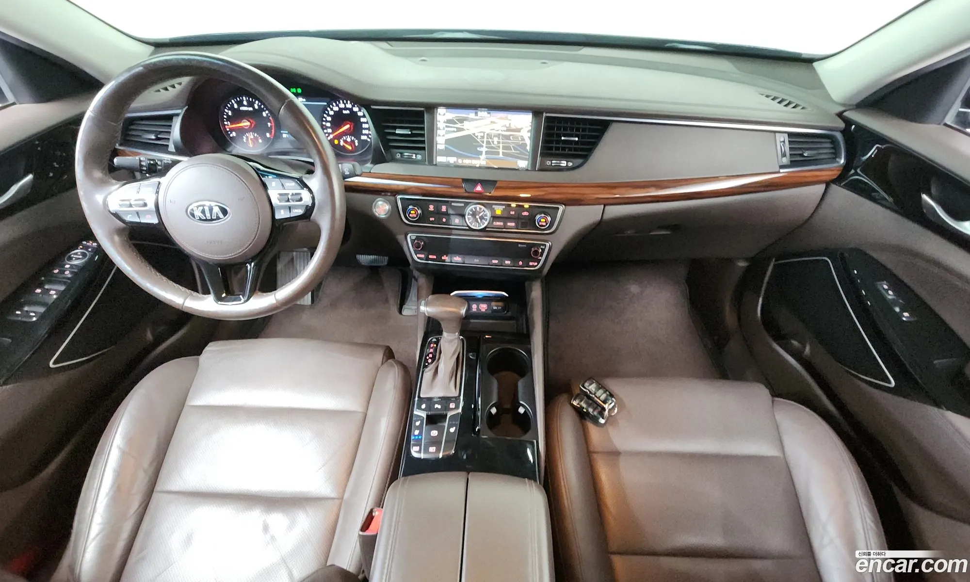 Kia K7 2017 — 3