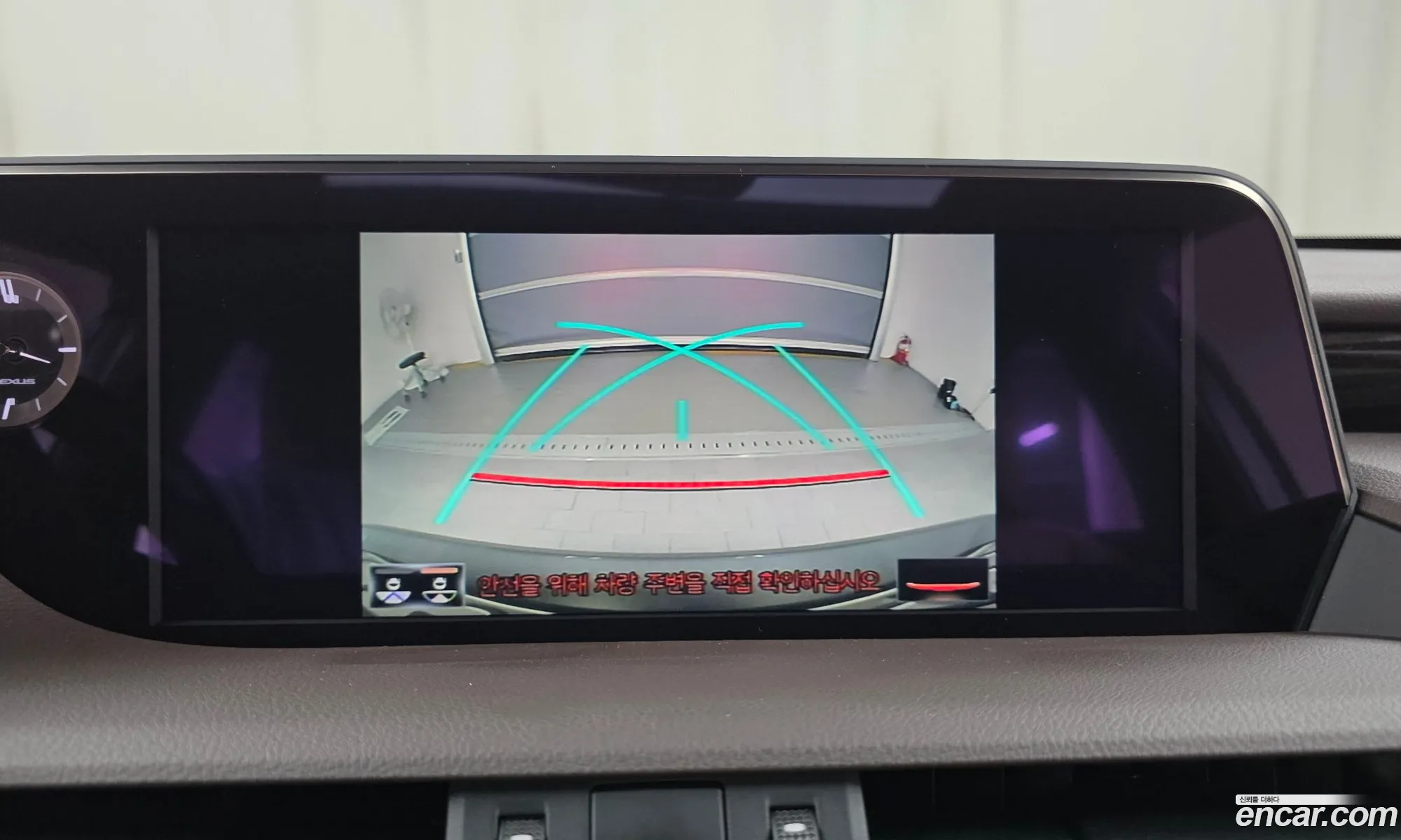 Lexus ES300h 7th Gen 2021 JTHBA1C16M2005793 — 2