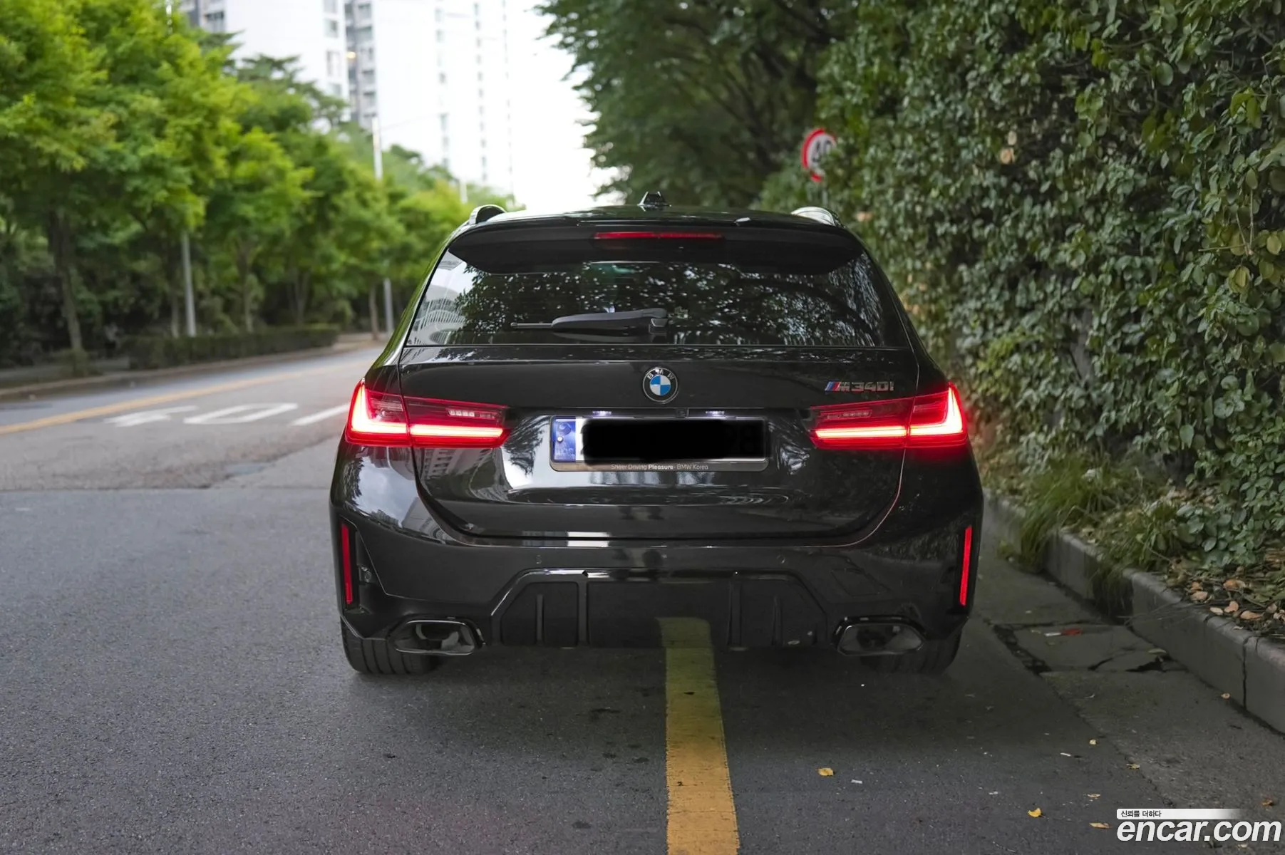 BMW 3 Series 2023 — 13