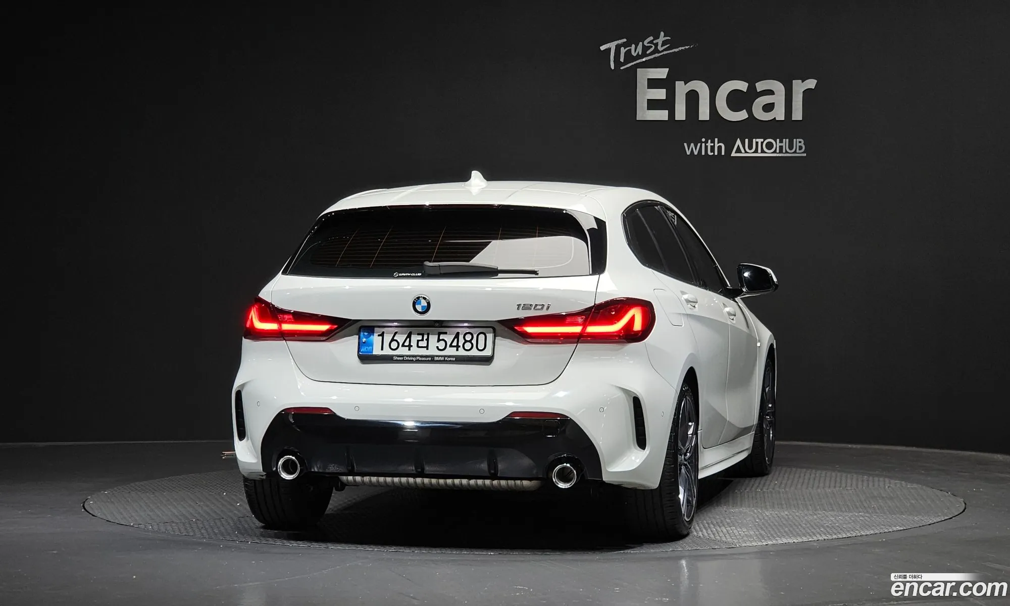 BMW 1 Series 2022 — 17