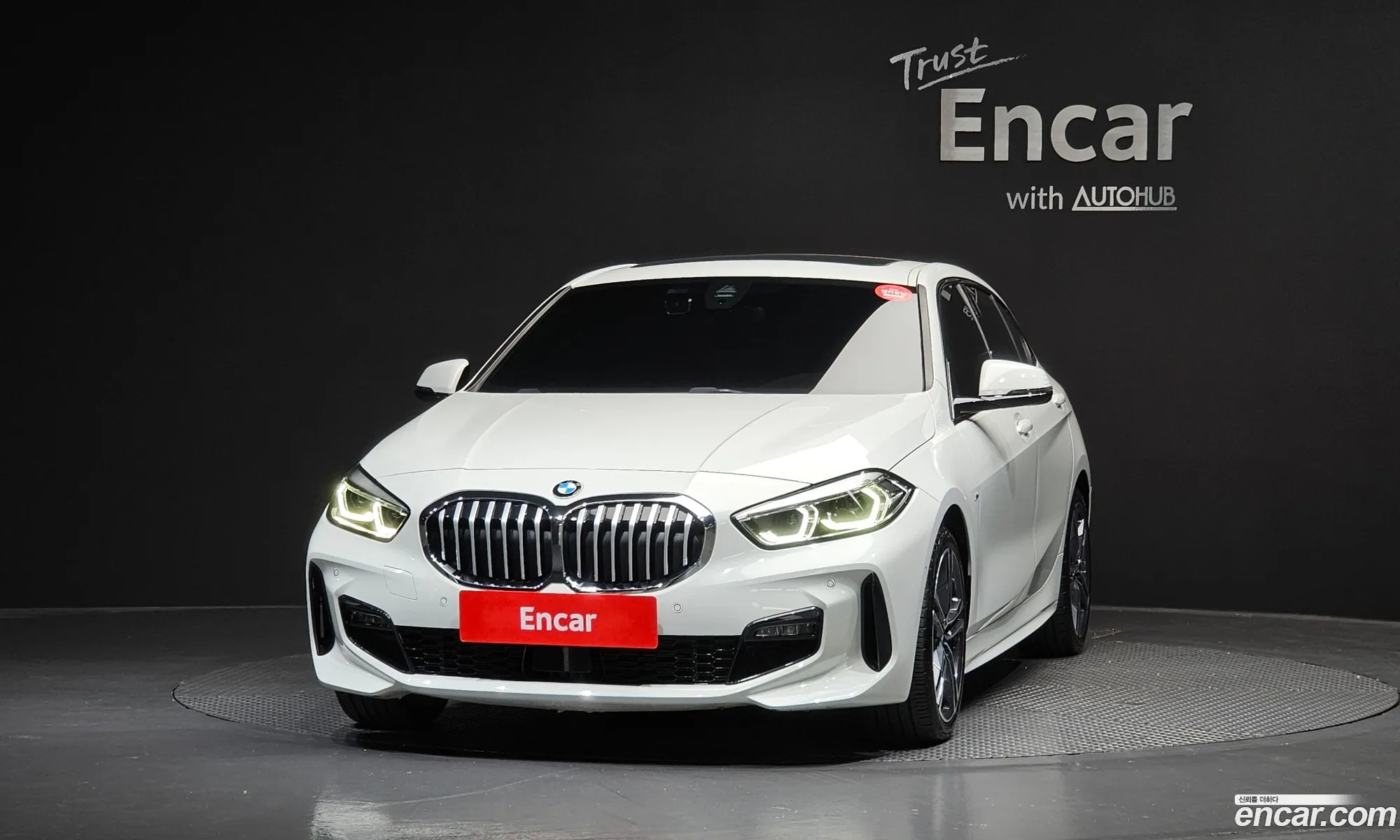 BMW 1 Series 2022 — 10