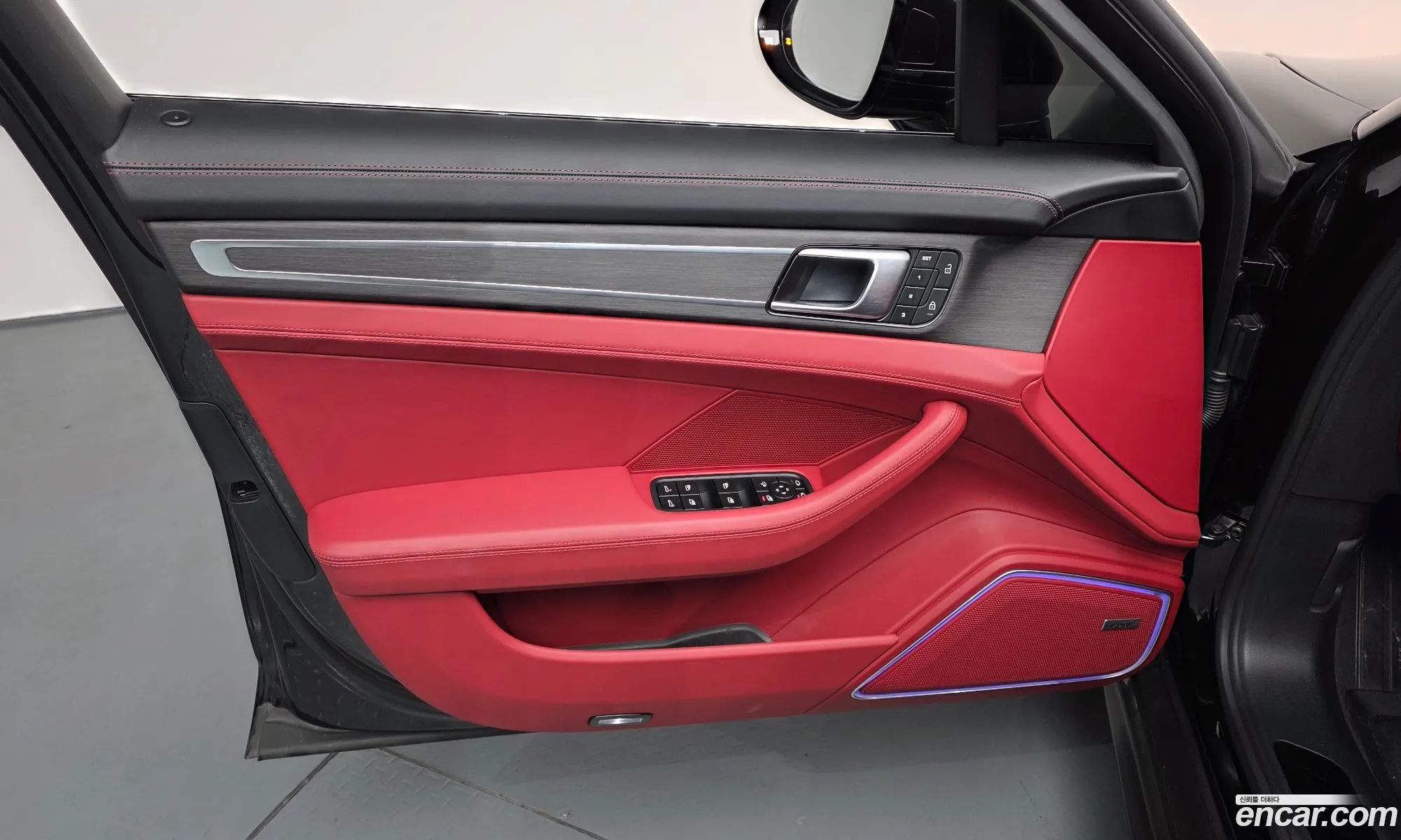 Porsche Panamera 2023 — 22