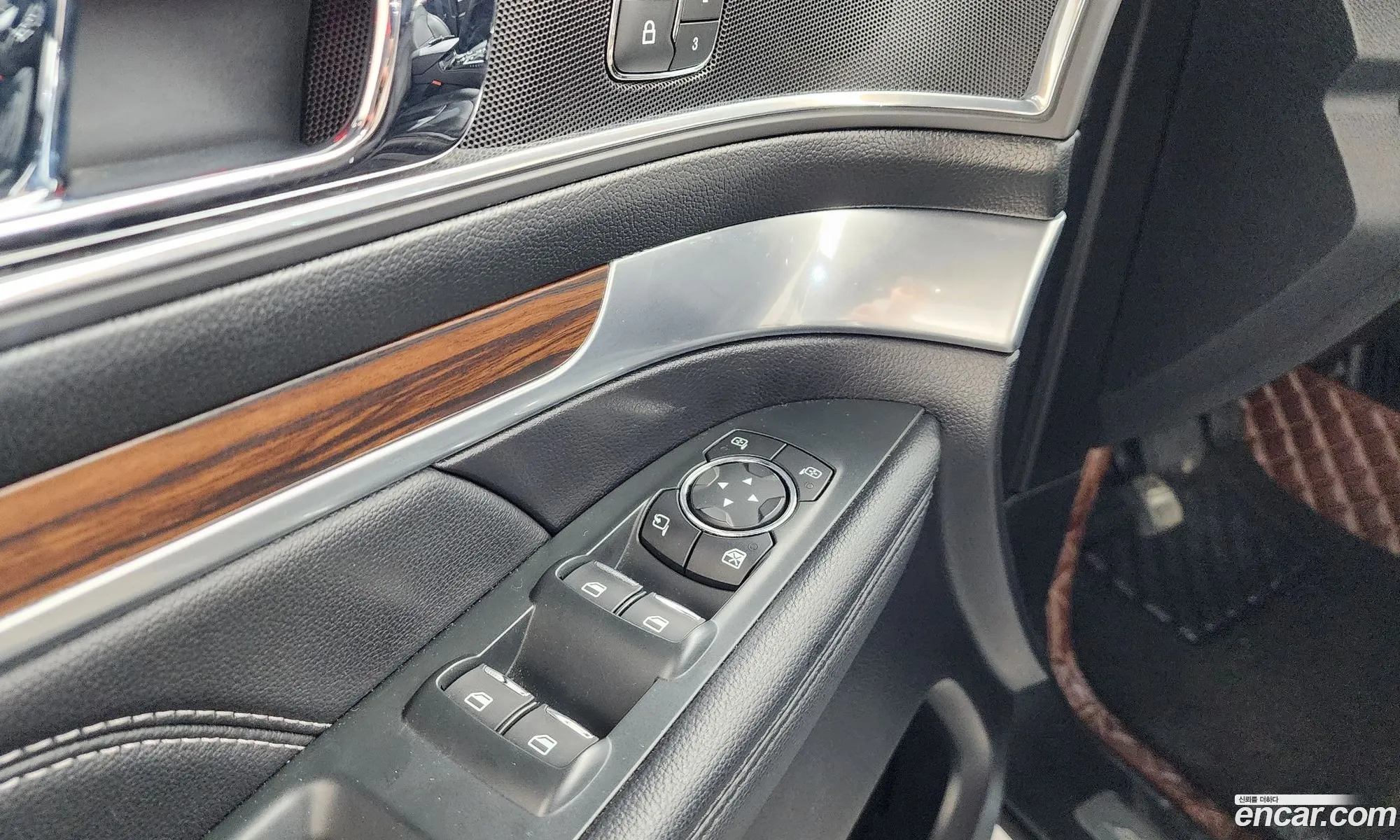 Ford Explorer 2019 — 13