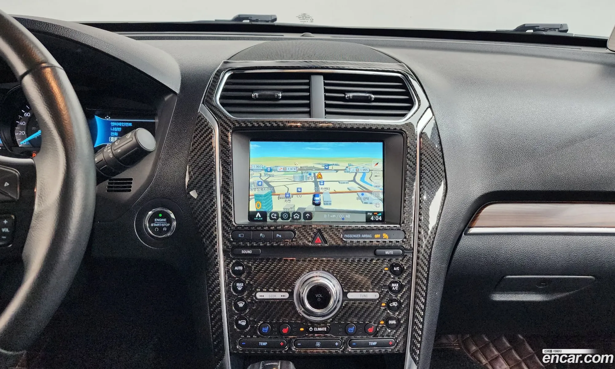 Ford Explorer 2019 — 35