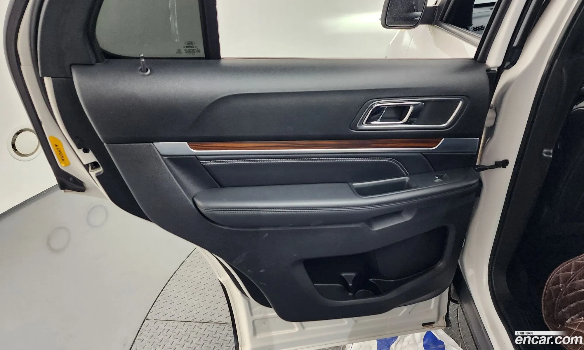 Ford Explorer 2019 — 31