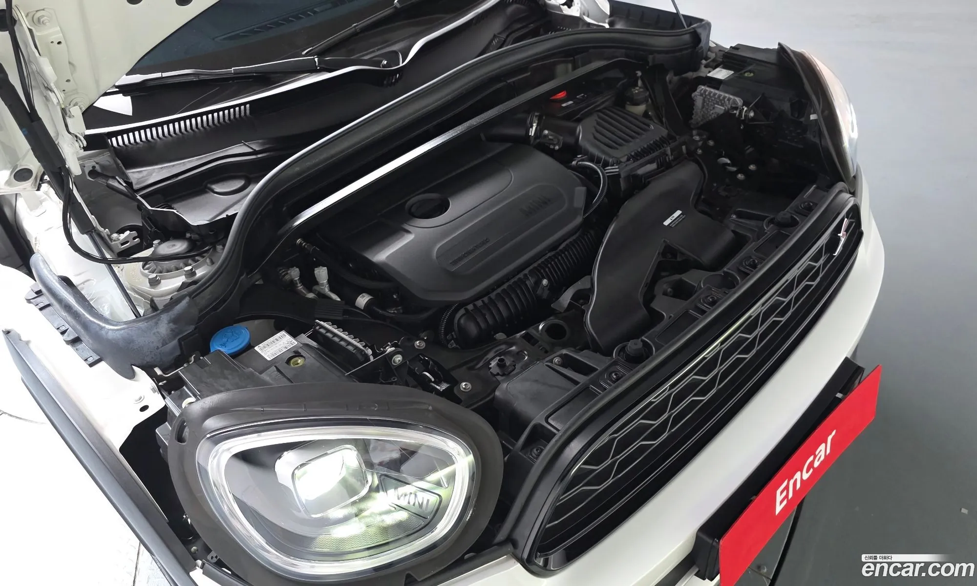 Mini Cooper S Countryman 2024 WMW11BS07R3S04409 — 24