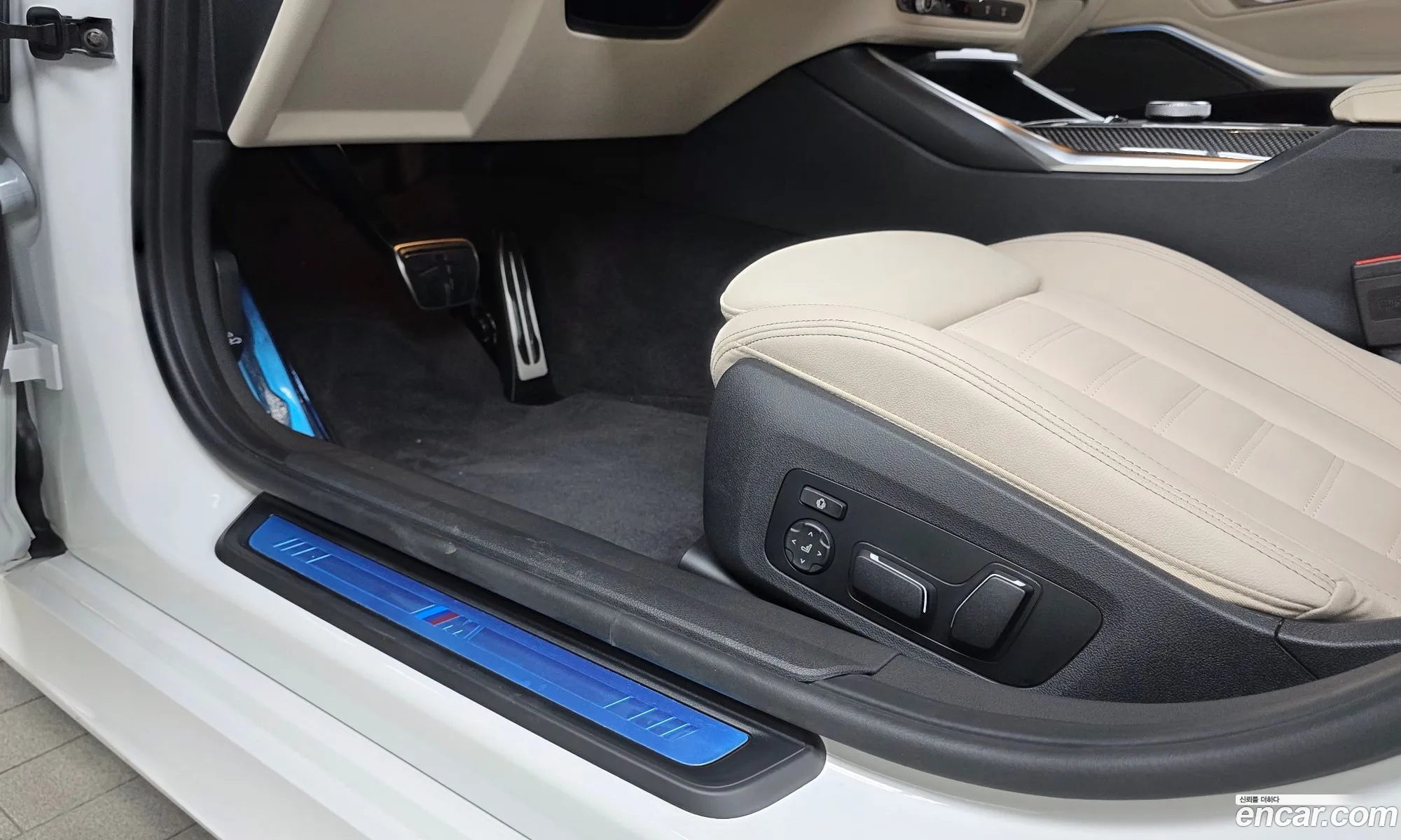 BMW 3 Series 2025 — 9