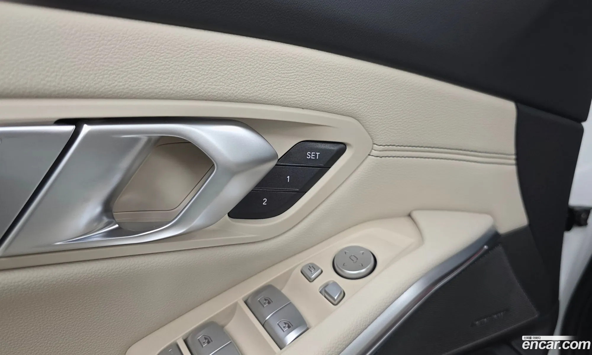 BMW 3 Series 2025 — 12