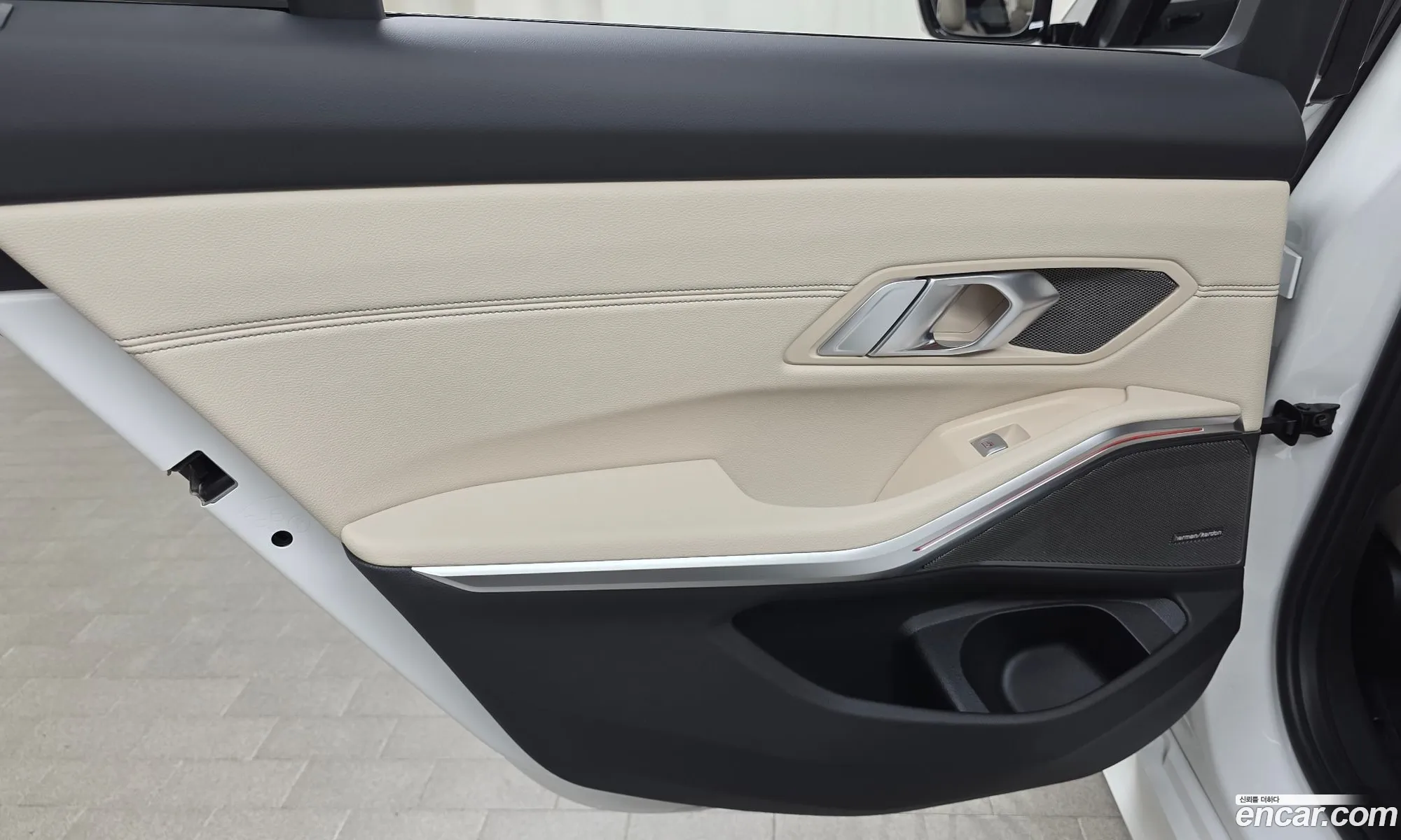 BMW 3 Series 2025 — 5