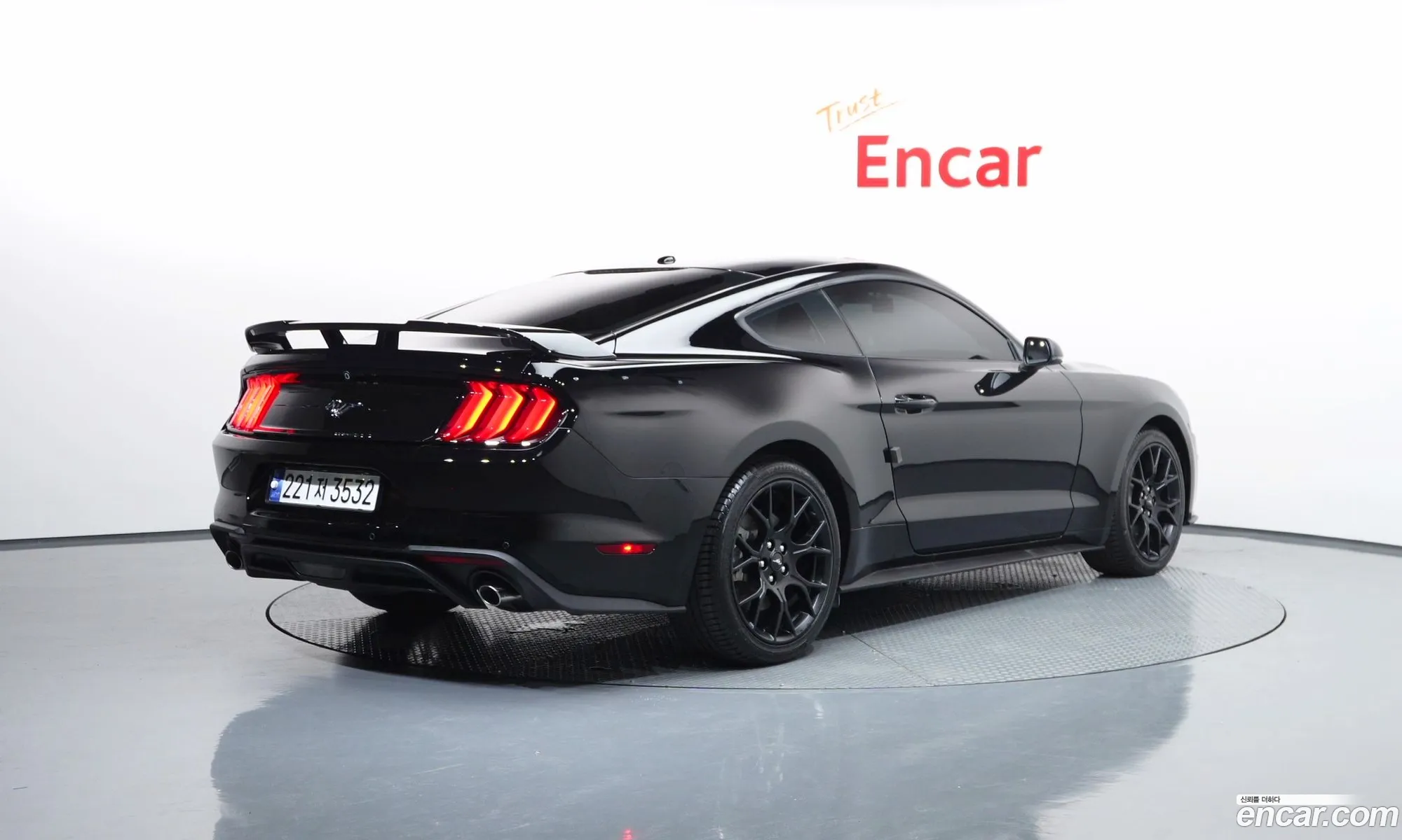 Ford Mustang 2020 — 15