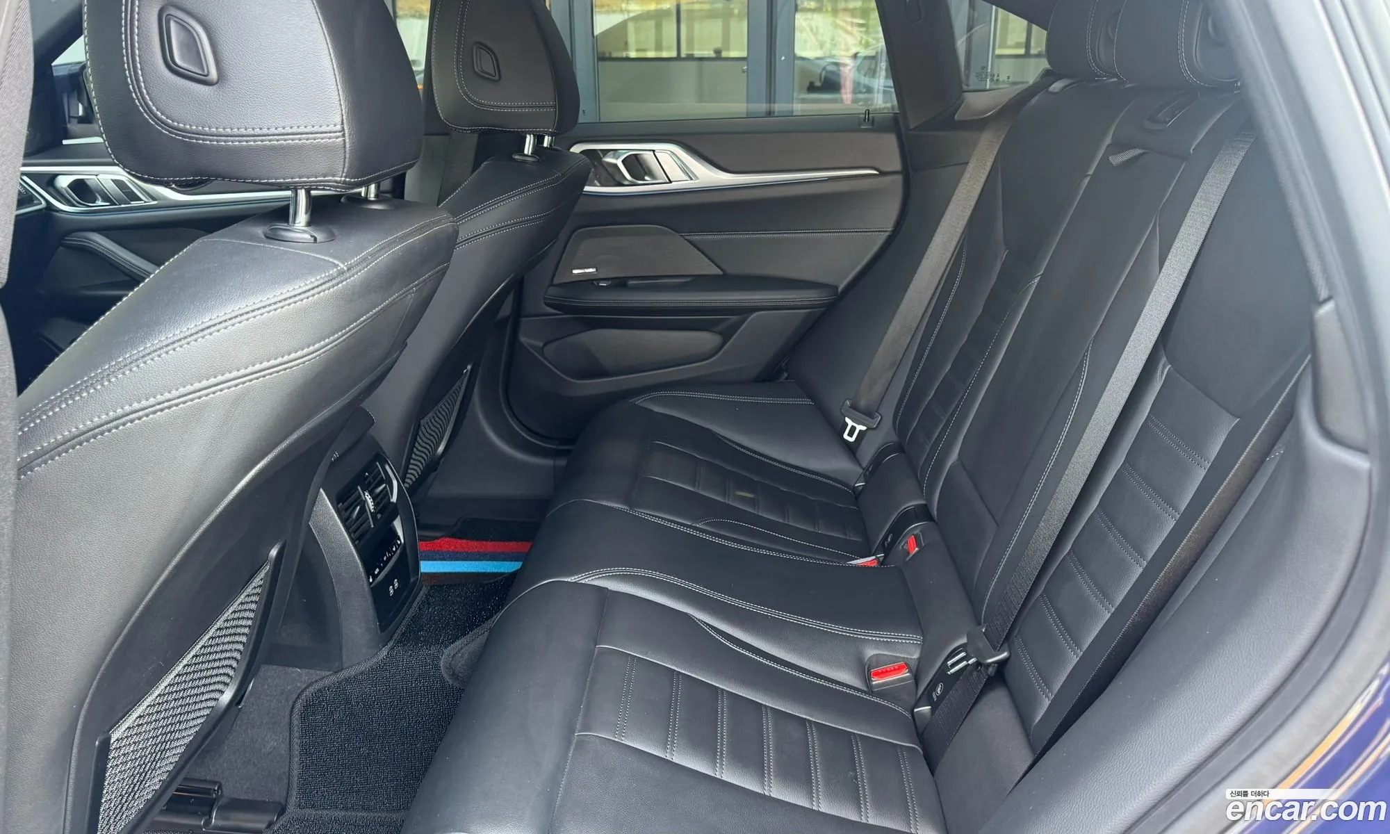 BMW i4 2023 — 11