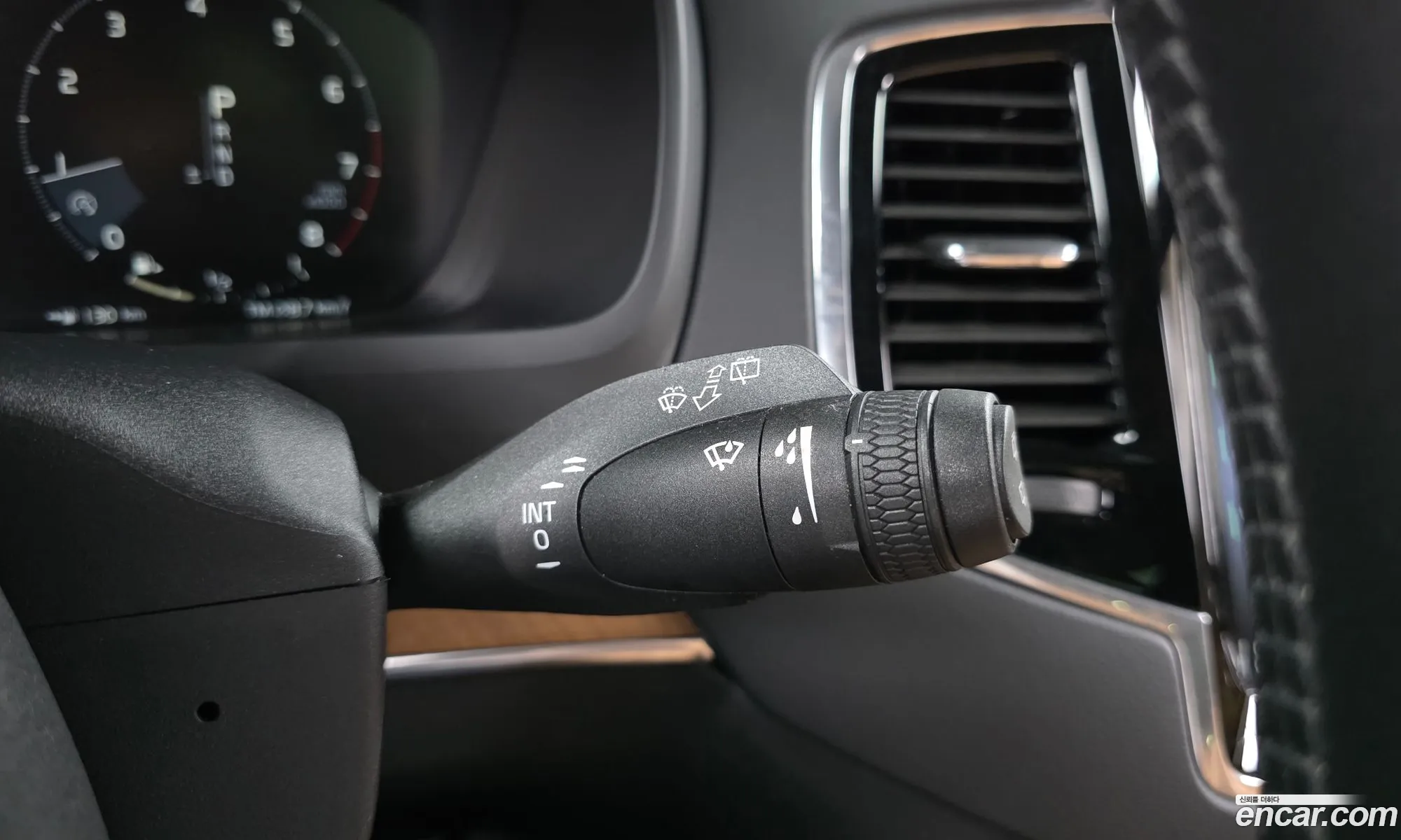 Volvo XC90 2019 YV1LFA22CK1512651 — 2